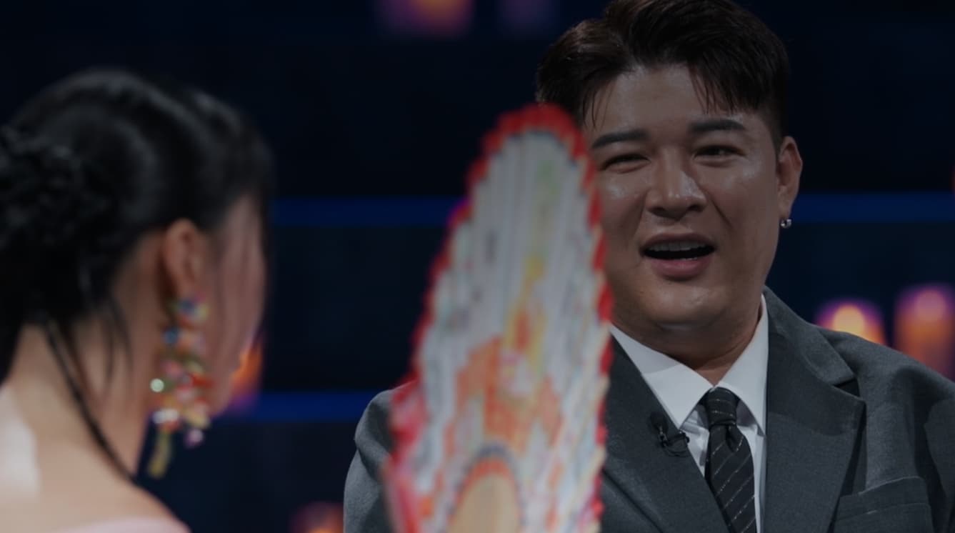 Super Junior神童因為對未來的不安自願當嘉賓來算命。(截圖自Disney+)