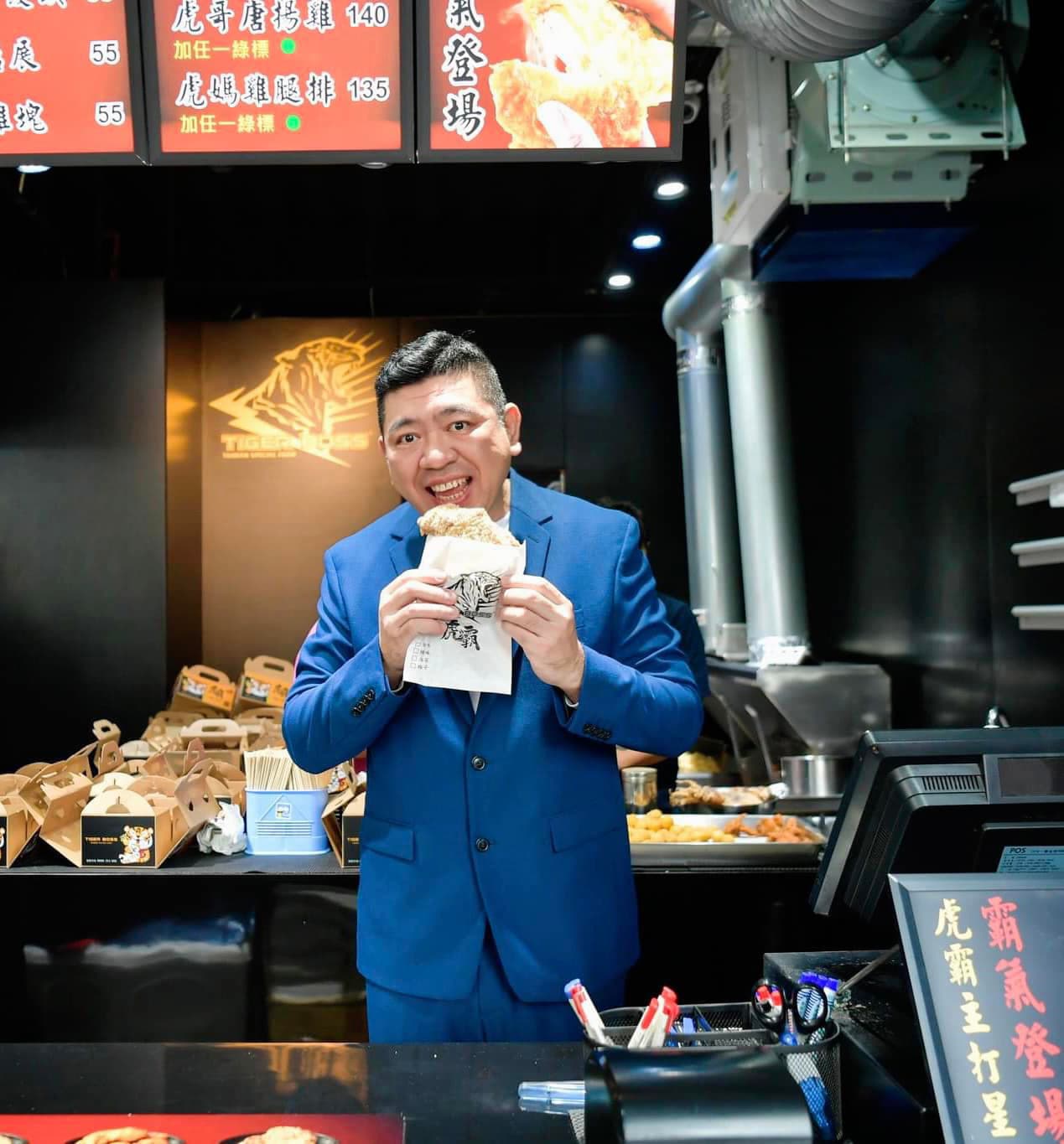 過去NONO的雞排副業,做得相當出色,不時在社交網站上主動宣傳。(翻攝自NONO臉書)