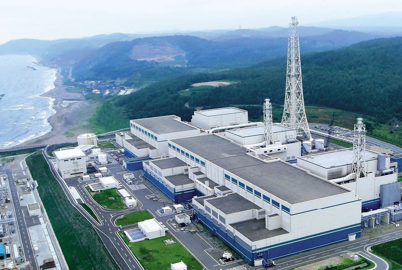 位於新潟縣柏崎市的「柏崎刈羽電廠」,是世界上最大的核電廠。(翻攝東京電力官網)
