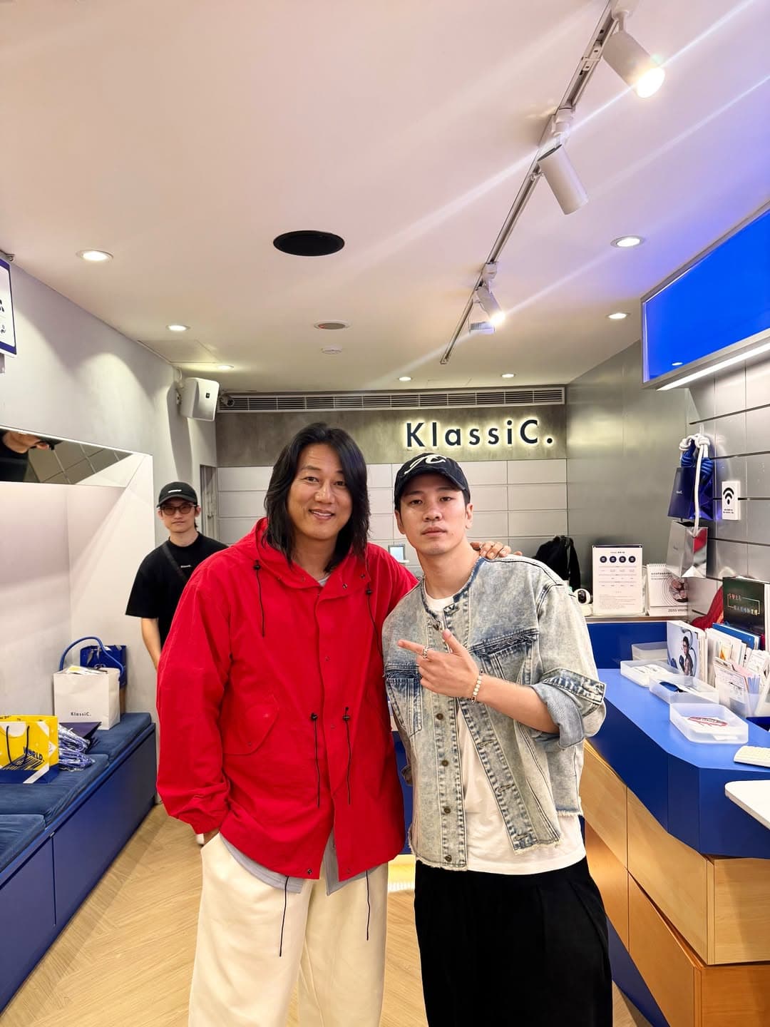 陳銳現在是眼鏡品牌「KlassiC.」創辦人兼CEO,事業經營得有聲有色。(翻攝自Instagram)