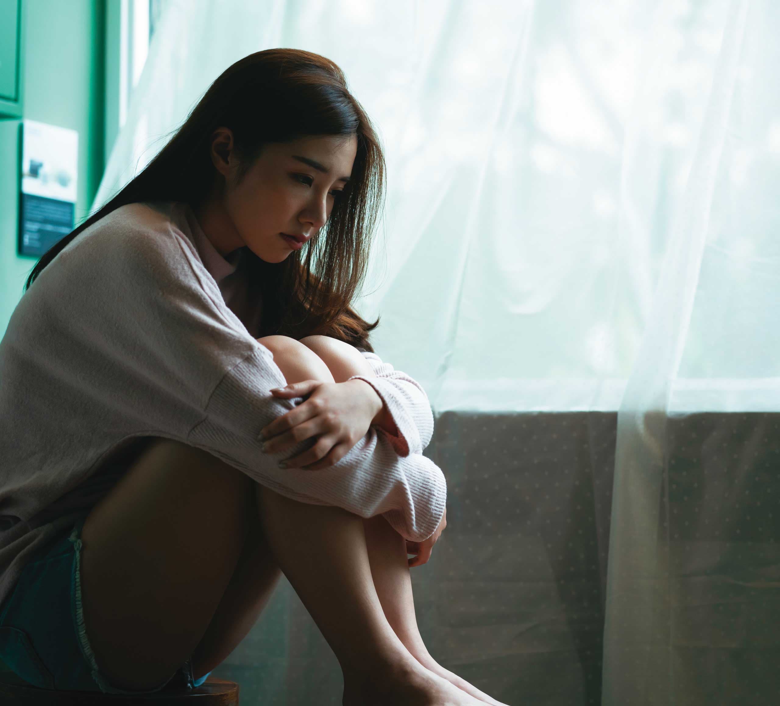 女病患遭律師詰問冒犯隱私,身心痛苦而輕生,所幸被及時救回。圖為示意圖。(東方IC)