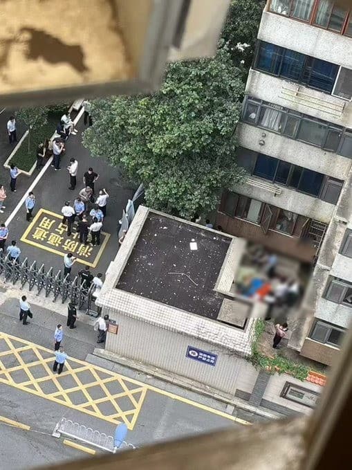 現場可以發現有3具遺體,其中一人是劉文杰。(翻自X平台)
