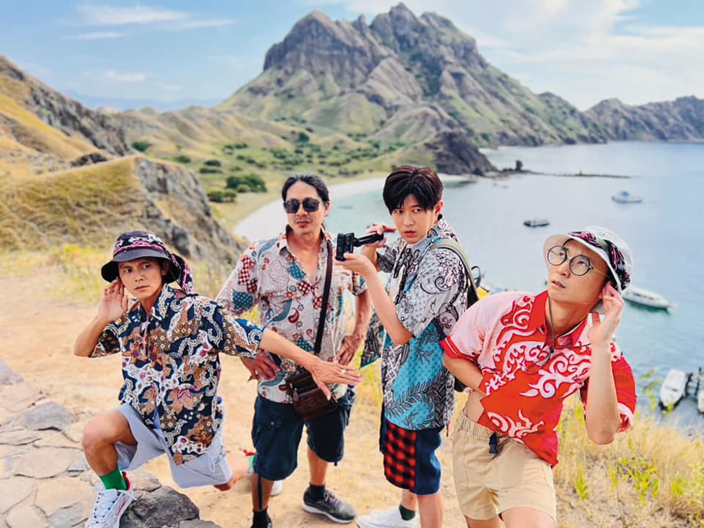 浩子(右起)、顏永烈、乱彈阿翔與阿翔日前為了《鬧著玩》到峇里島出外景。(翻攝自顏永烈臉書)