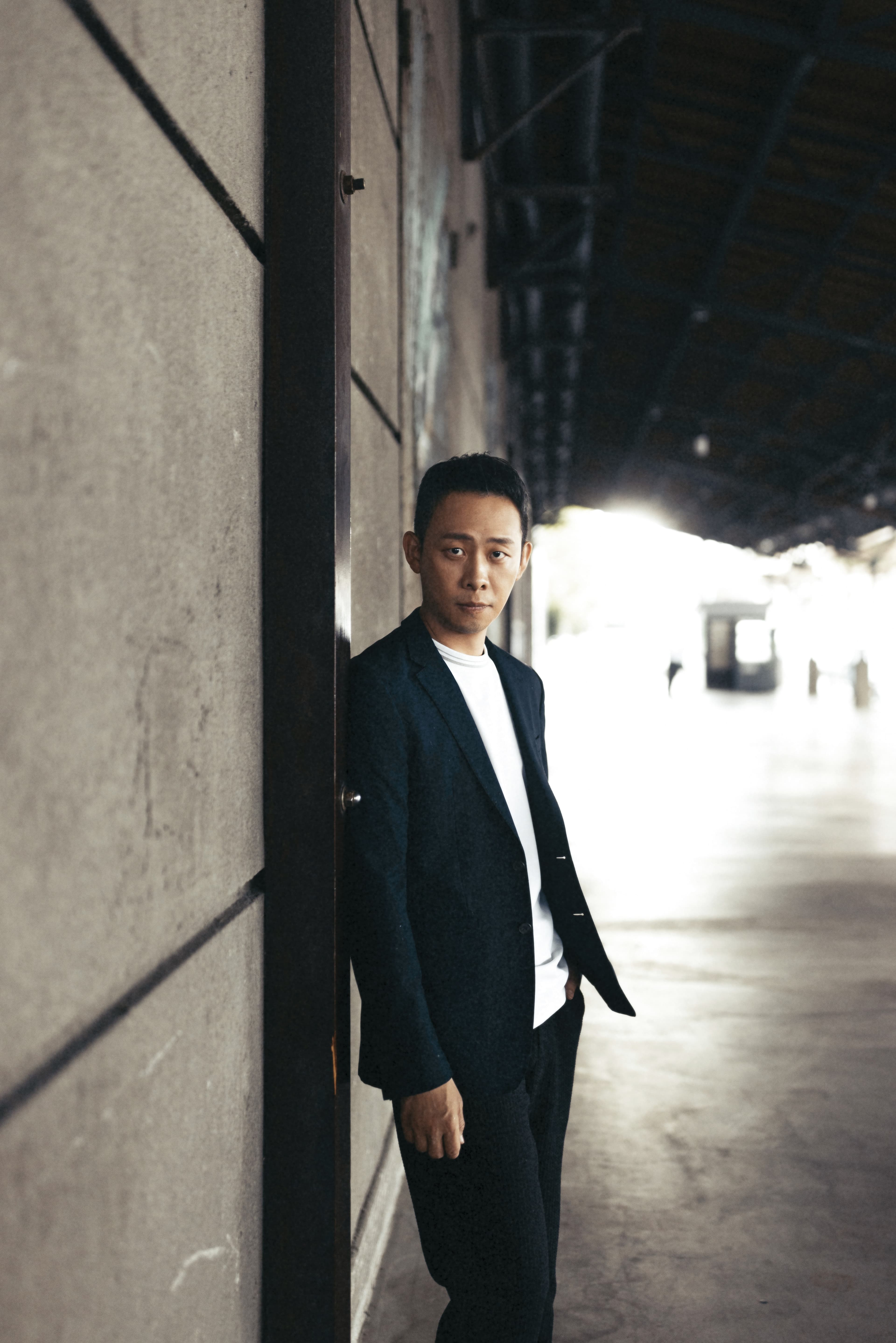 對於經常扮演正義的化身,張譯解釋可能看起來吃苦耐勞,就把需要磨練的角色給他。