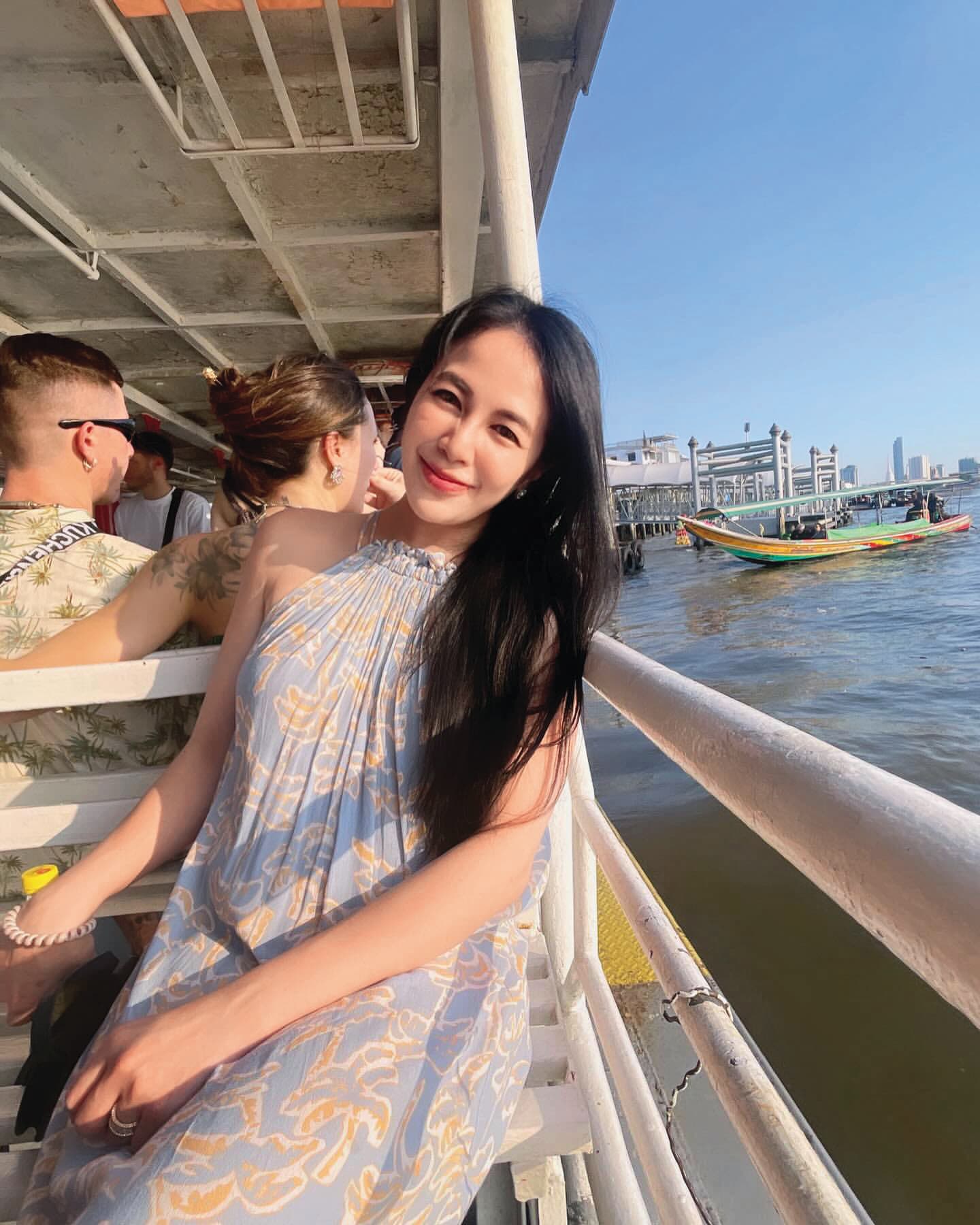 藍鈞天的妻子陳羽柔氣質高雅,同時有著企業家的身分。(翻攝自陳羽柔IG)