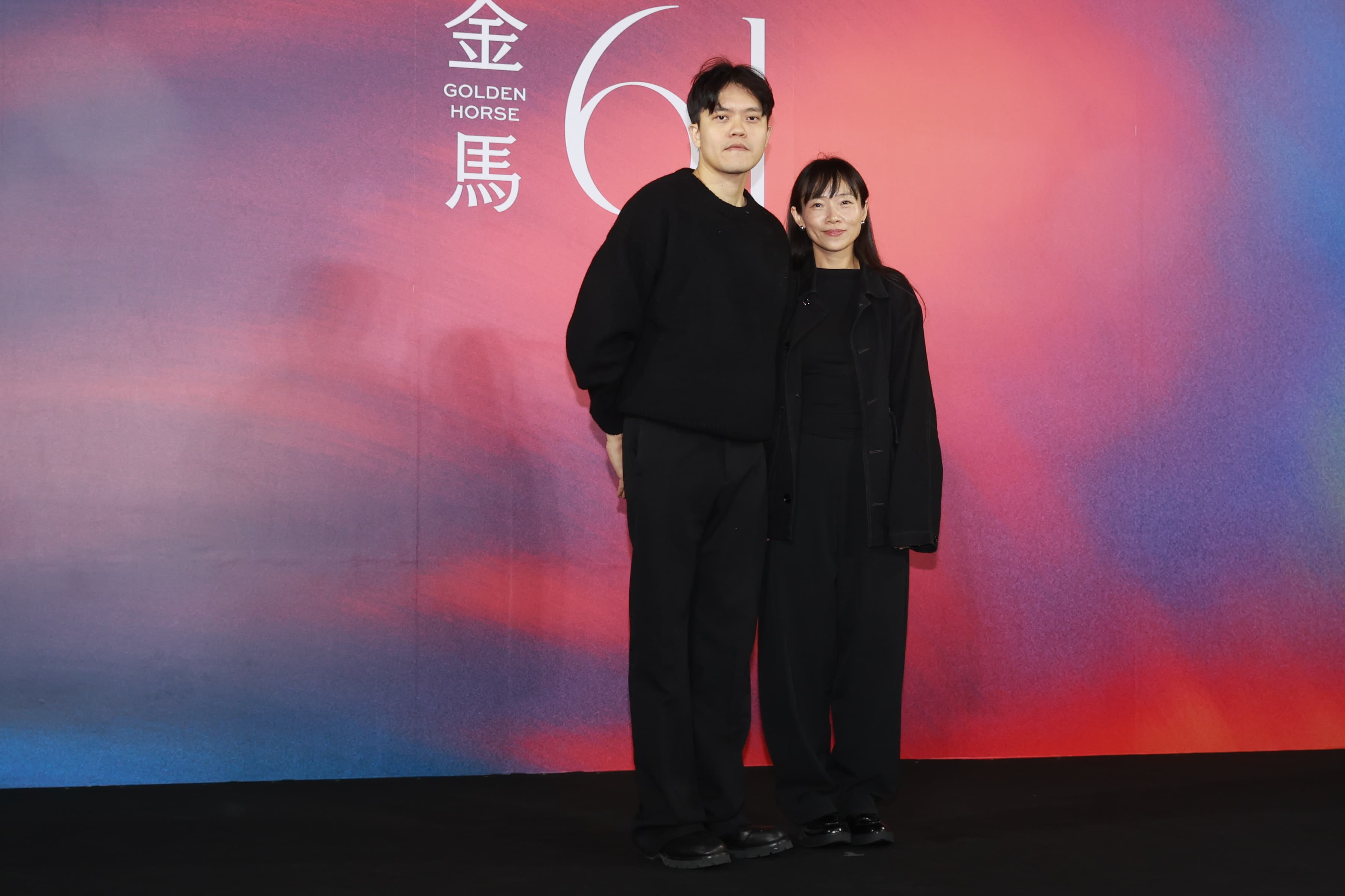 導演曾威量及尹又巧為夫妻檔,尹又巧表示,工作多年,她很理解曾威量的要求,而自己的工作,就是確保曾威量拍到自己想達到的狀態。