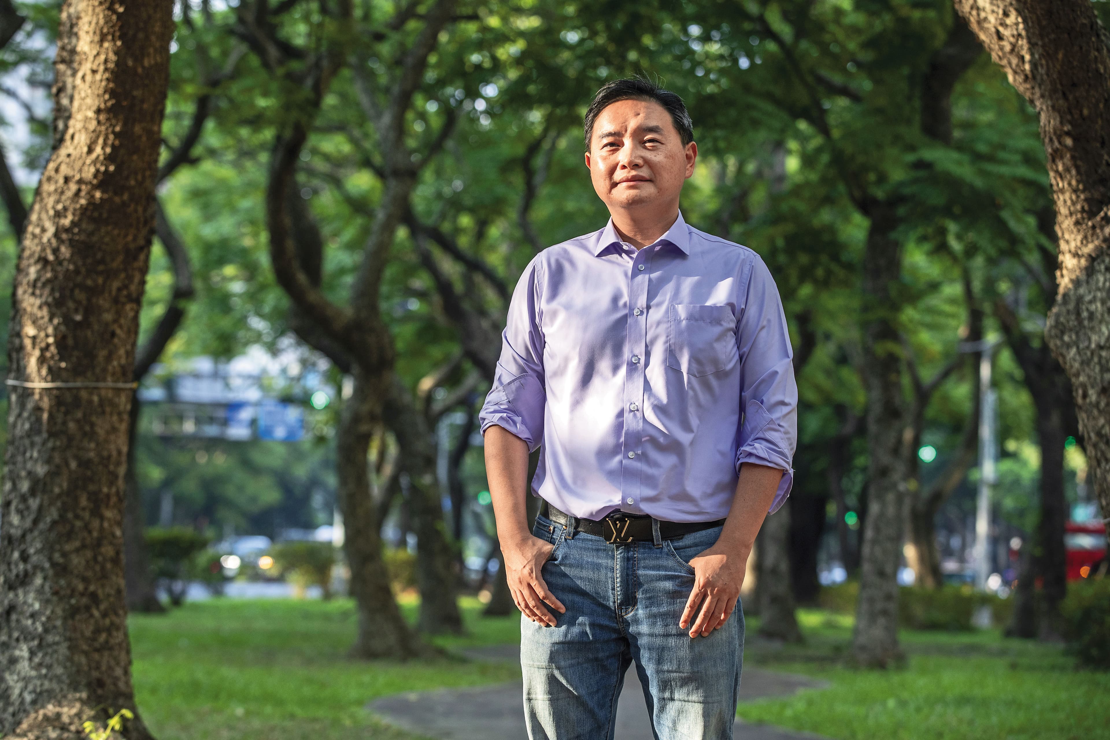 孫慶龍形容投資要像依循四季節氣、務農種稻,切勿在秋老虎發威時買股。
