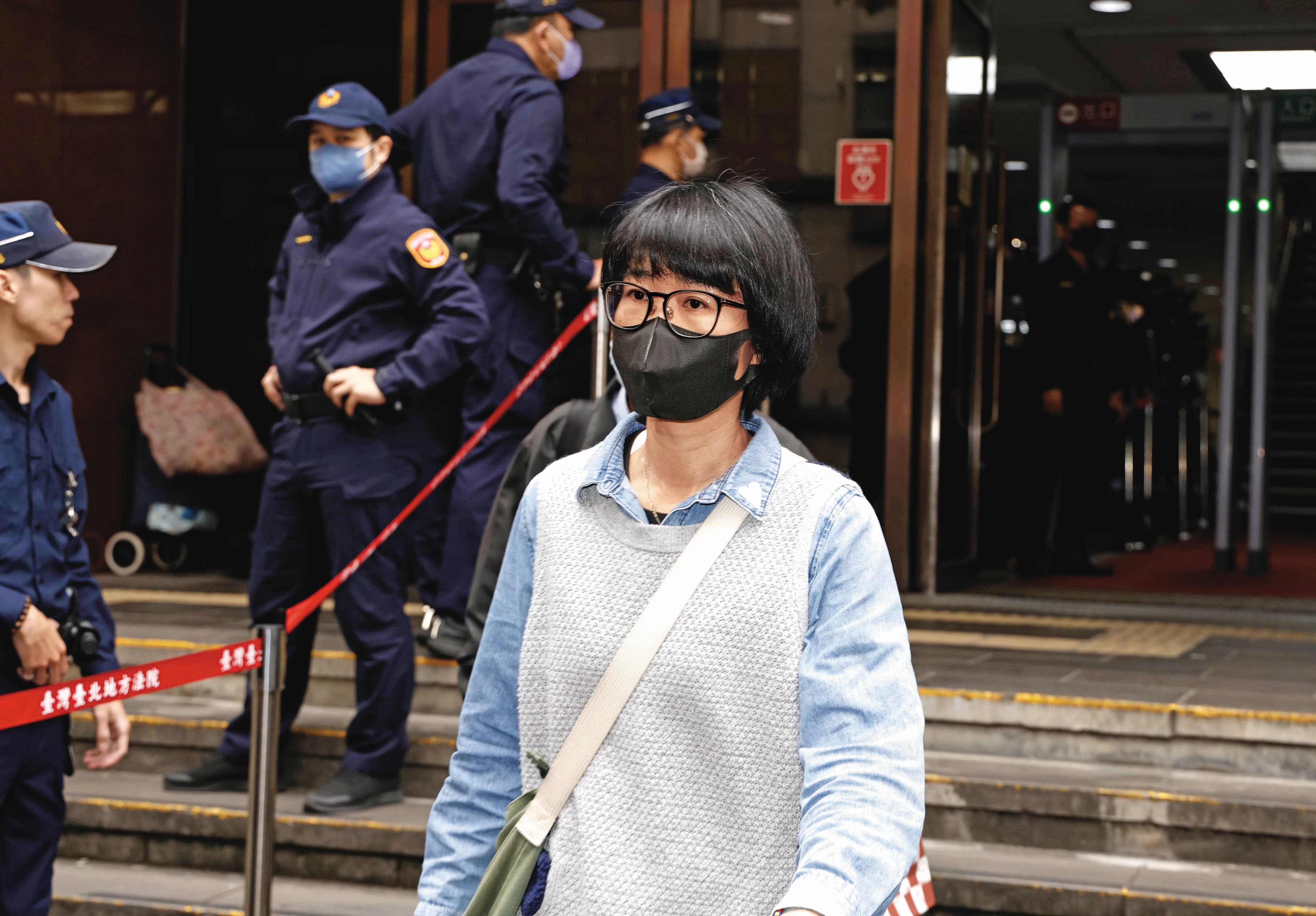 北市府都發局官員邵琇珮(圖)轉汙點證人,坦承與柯文哲共犯圖利罪。
