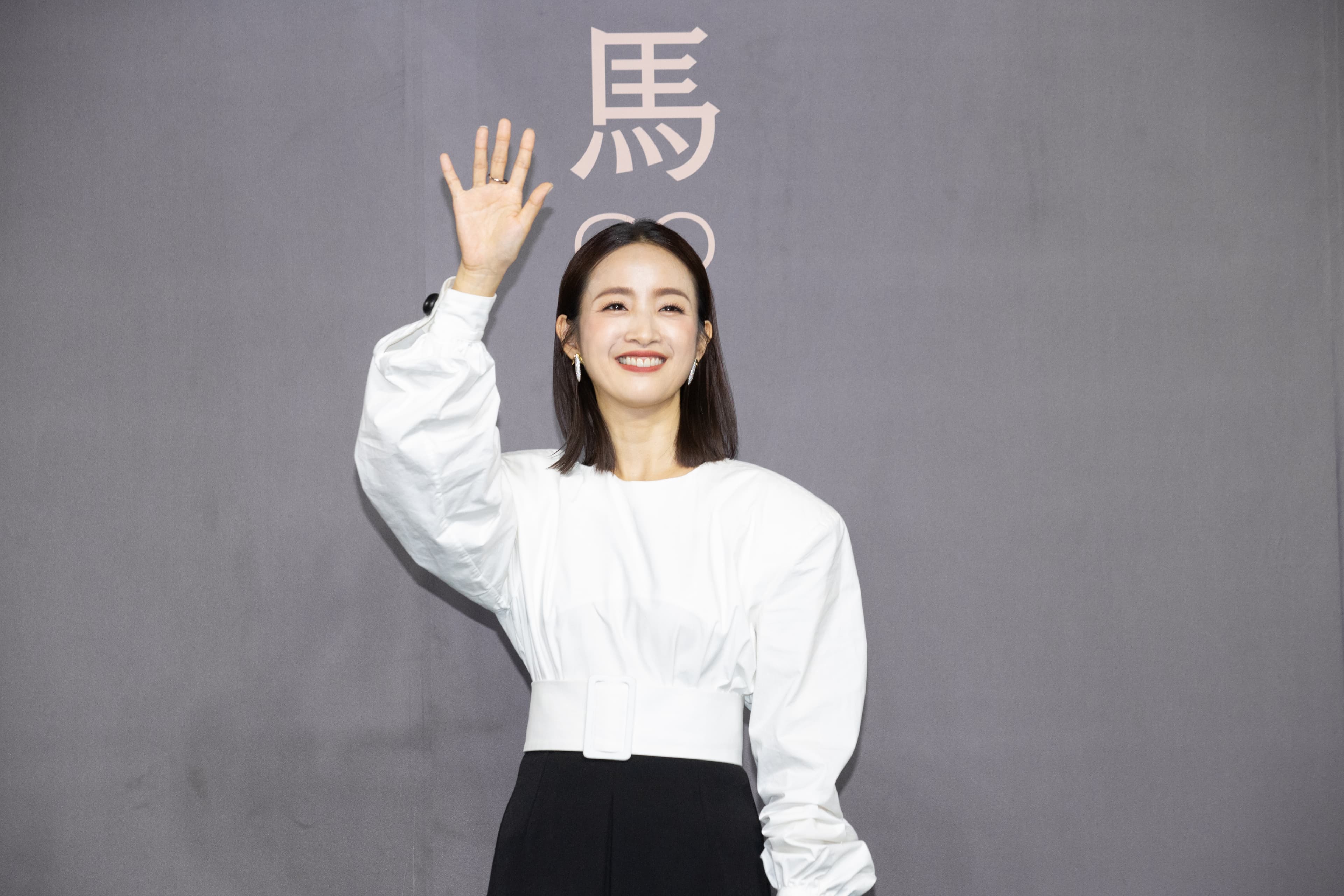 當年追過《流星花園》的林依晨,坦言最初被花澤類吸引,之後也覺得暴龍很有魅力。
