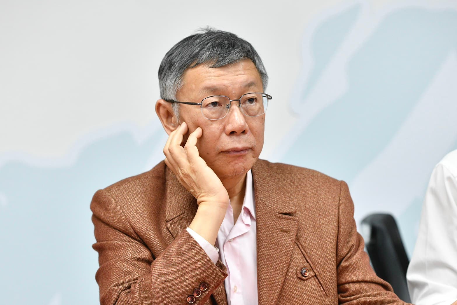 柯文哲欲解除境管赴日參加兒子畢業典禮,時間點就在一審宣判前,引發議論。(鏡報李智為)