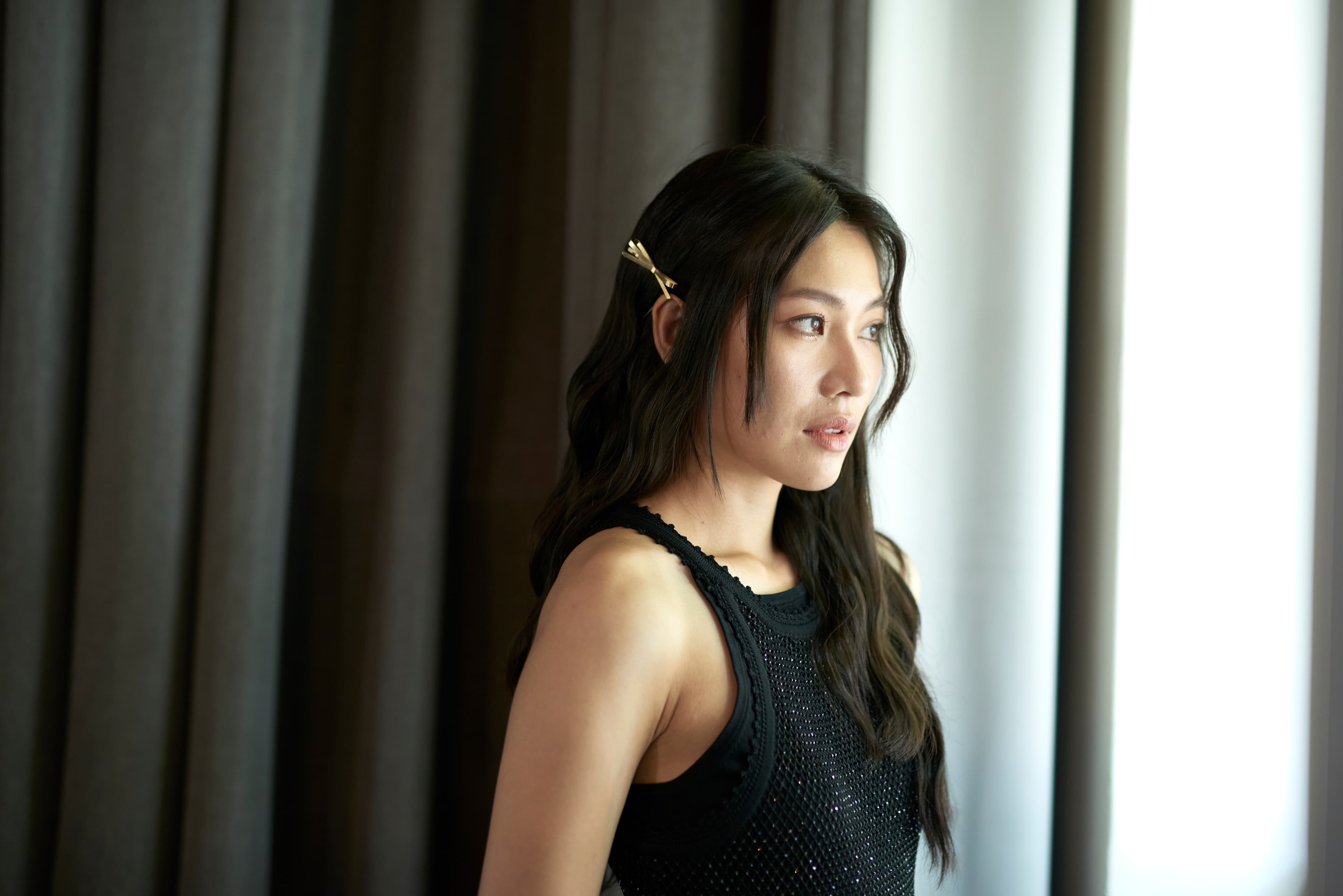 原本梁湘華的角色已定了演員,但對方最後無法演出,她很幸運地接下這角色。