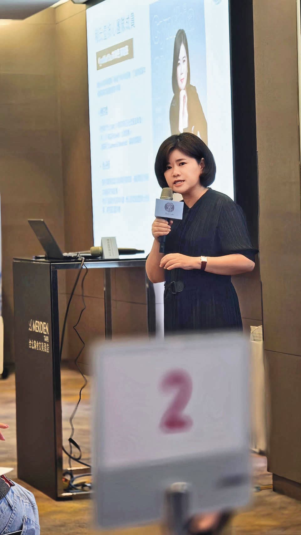 和氏璧國際物業創辦人朱幸兒提醒,海外置產「有許多眉角愛注意」,事前務必詳加了解。(翻攝和氏璧國際物業臉書粉專)