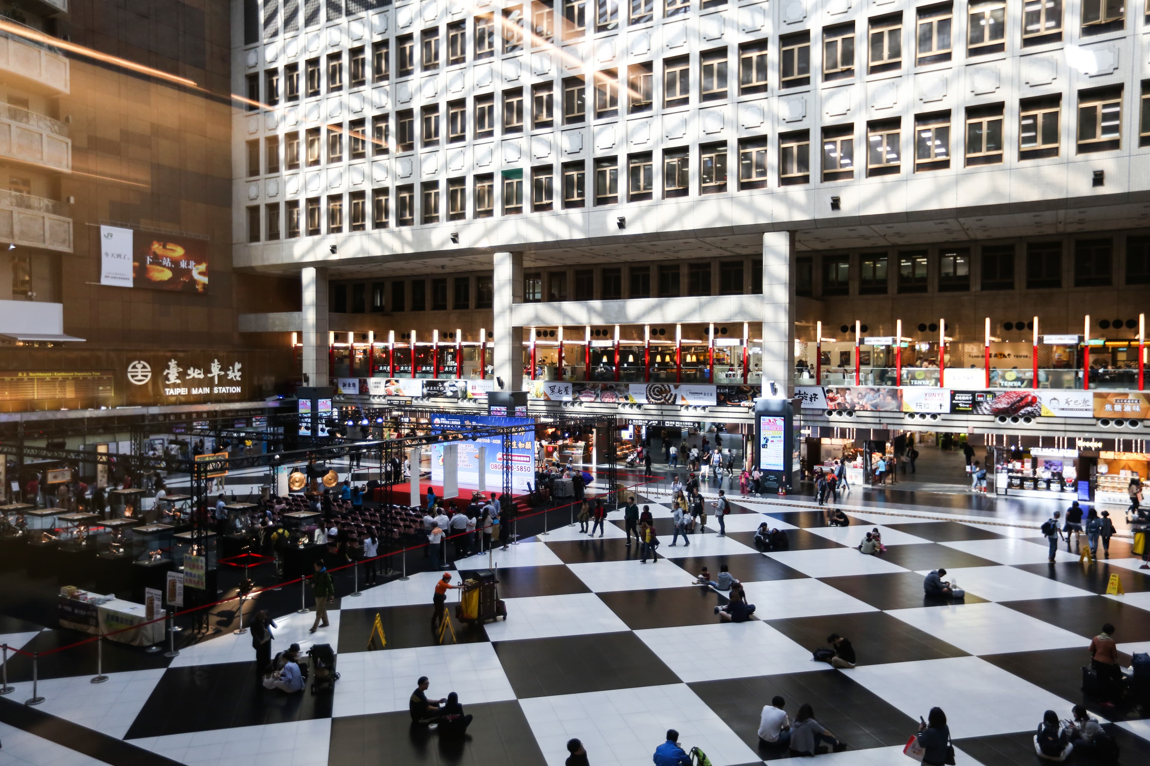 軌道經濟帶來的不僅是車流和人流，現在甚至已經「溢價」到衛星車站。