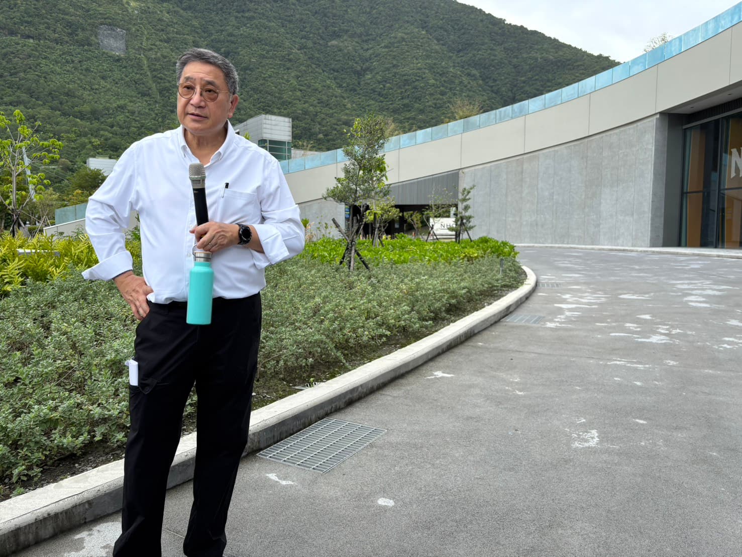 張安平強調,台灣是全球少數進口水泥零關稅的國家,國內企業必須繳納碳費,但進口水泥卻沒有碳費負擔,「進口的碳都算在台灣身上,我們出口的產品卻要照繳碳費,這是嚴重的不公平」。