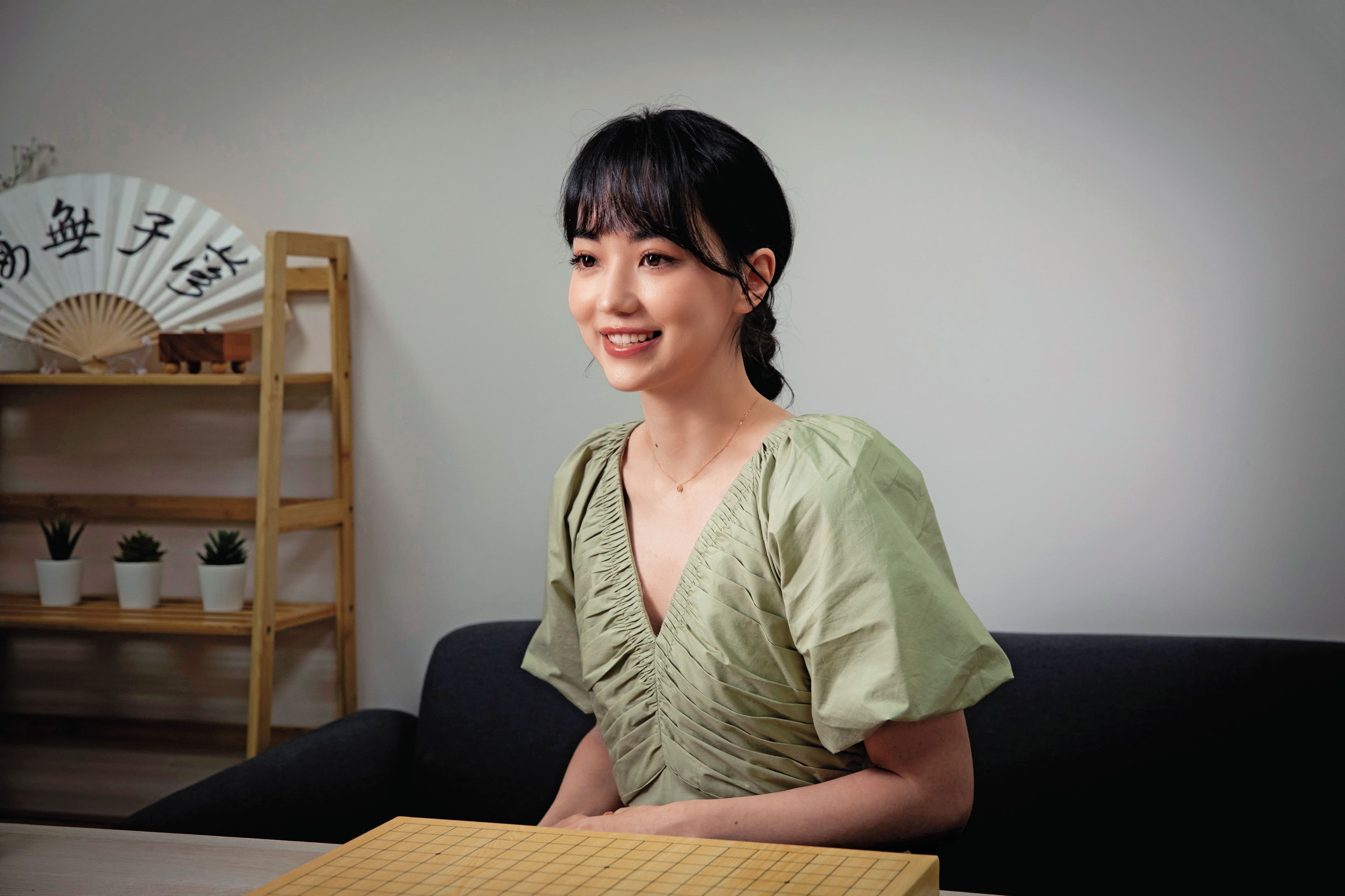 黑嘉嘉說,職業棋士溝通常常不需言語,但錄製線上課程,要講到初學者能夠理解,前期非常挫折。