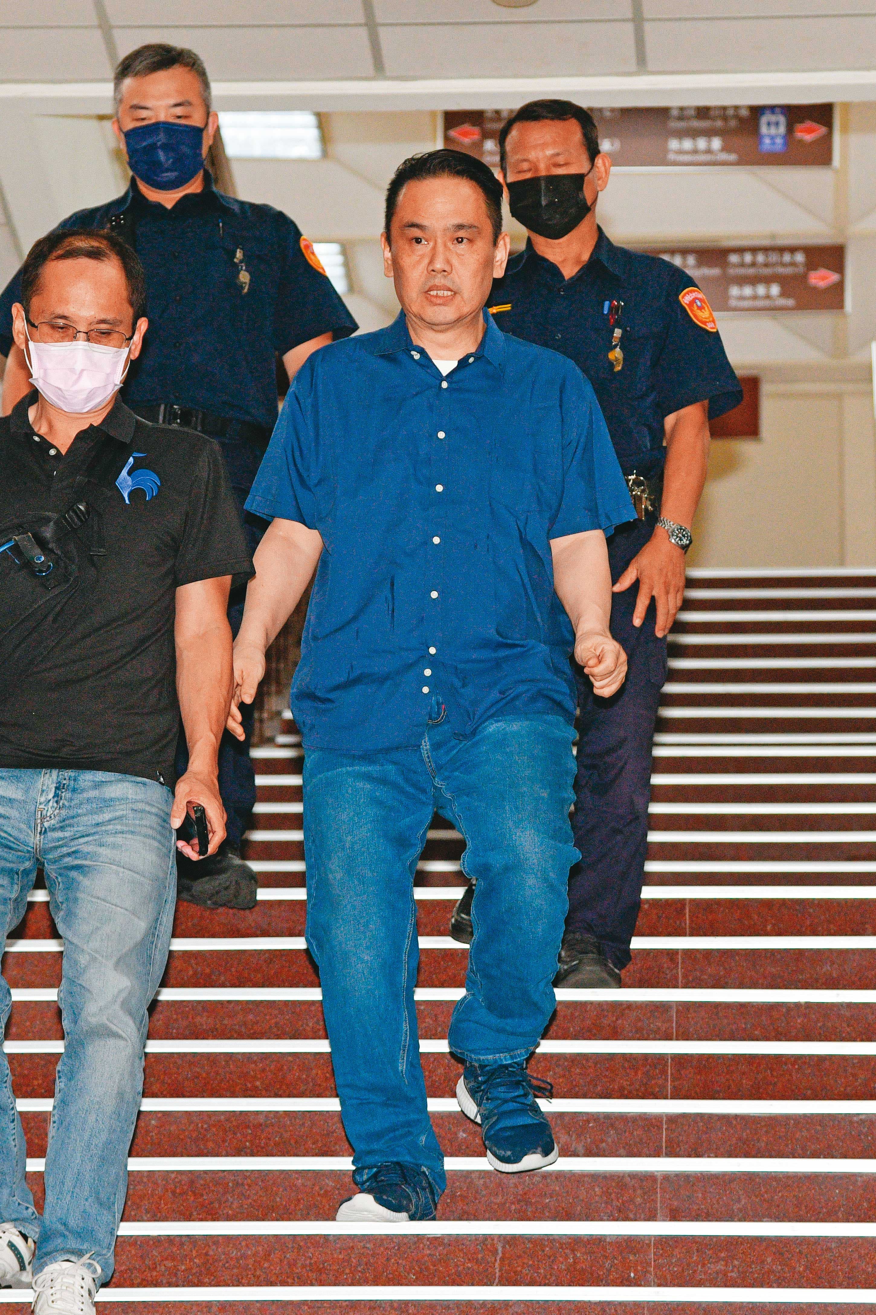 柯文哲自認會被查辦的台智光案,已有台北市議員陳重文遭起訴。