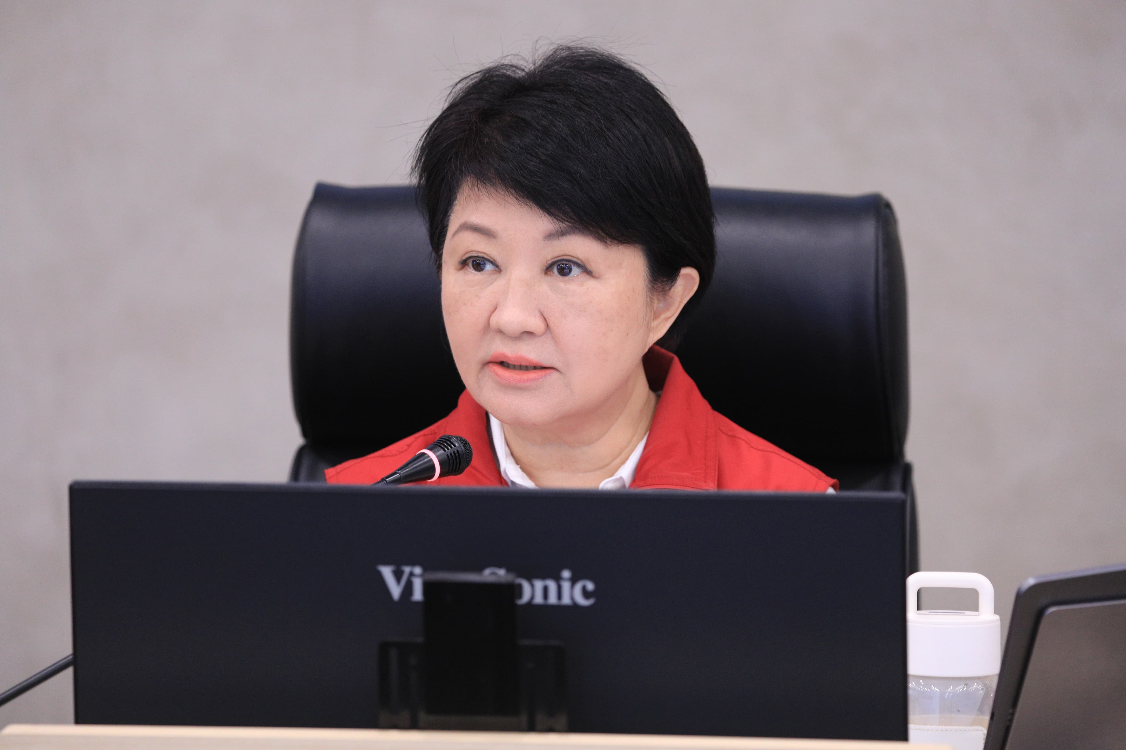 盧秀燕感謝行政院長卓榮泰致電關心台中市的颱風情況。(中市府提供)