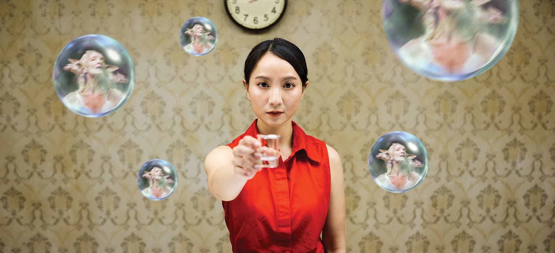 「河床劇團」最新XR沉浸式劇場作品《之間 Blur》正式入選2025年威尼斯影展沉浸式競賽單元。(河床劇團提供)