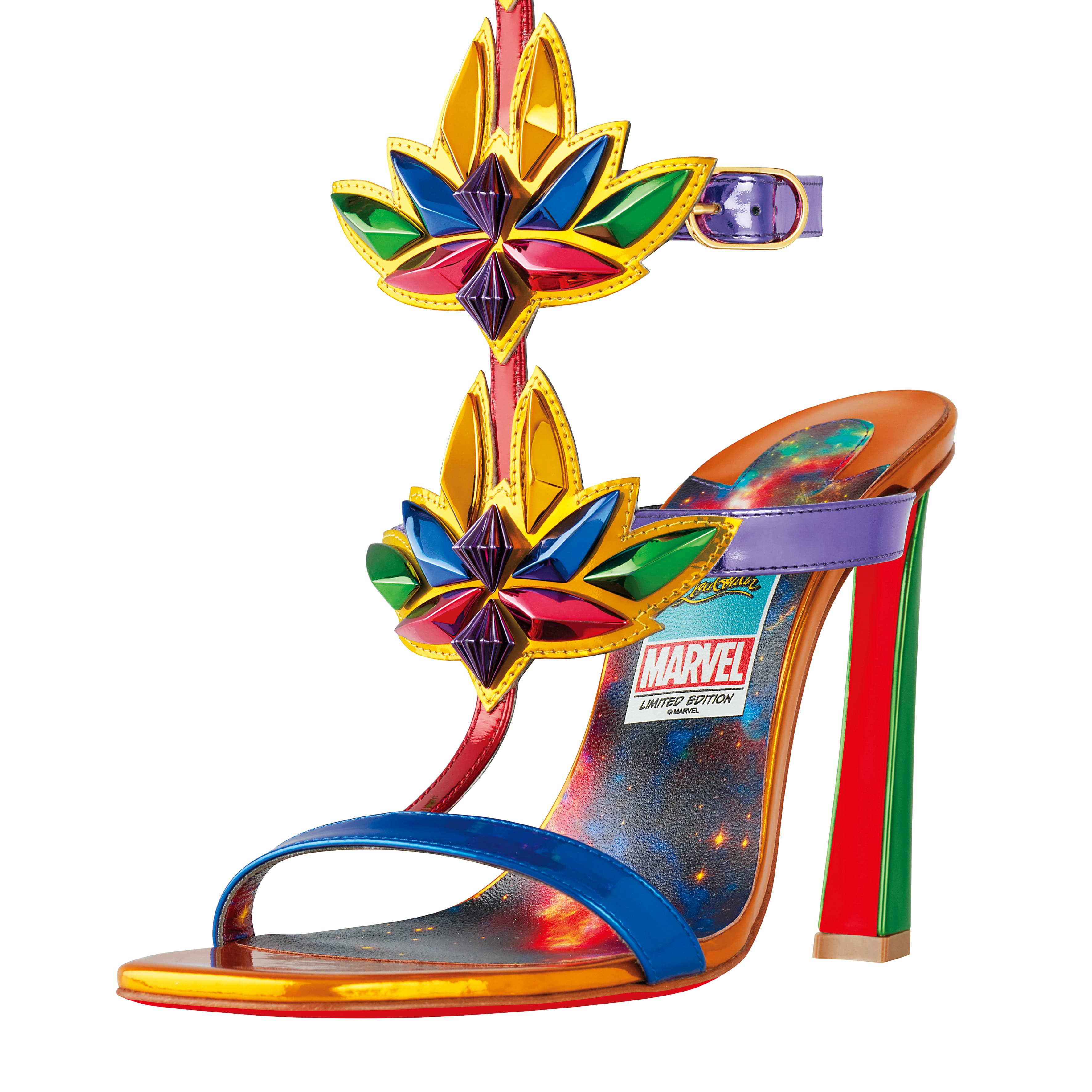 膠囊系列高跟鞋。價格店洽（Christian Louboutin提供）