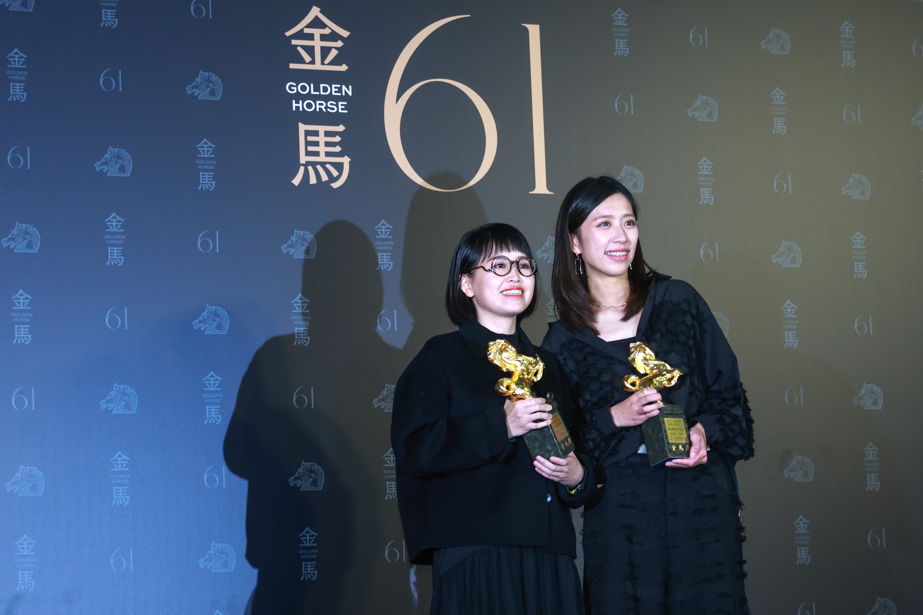 最佳紀錄短片由香港《顏色擷取樣本.mov》導演陳卓斯與王紀堯獲得。