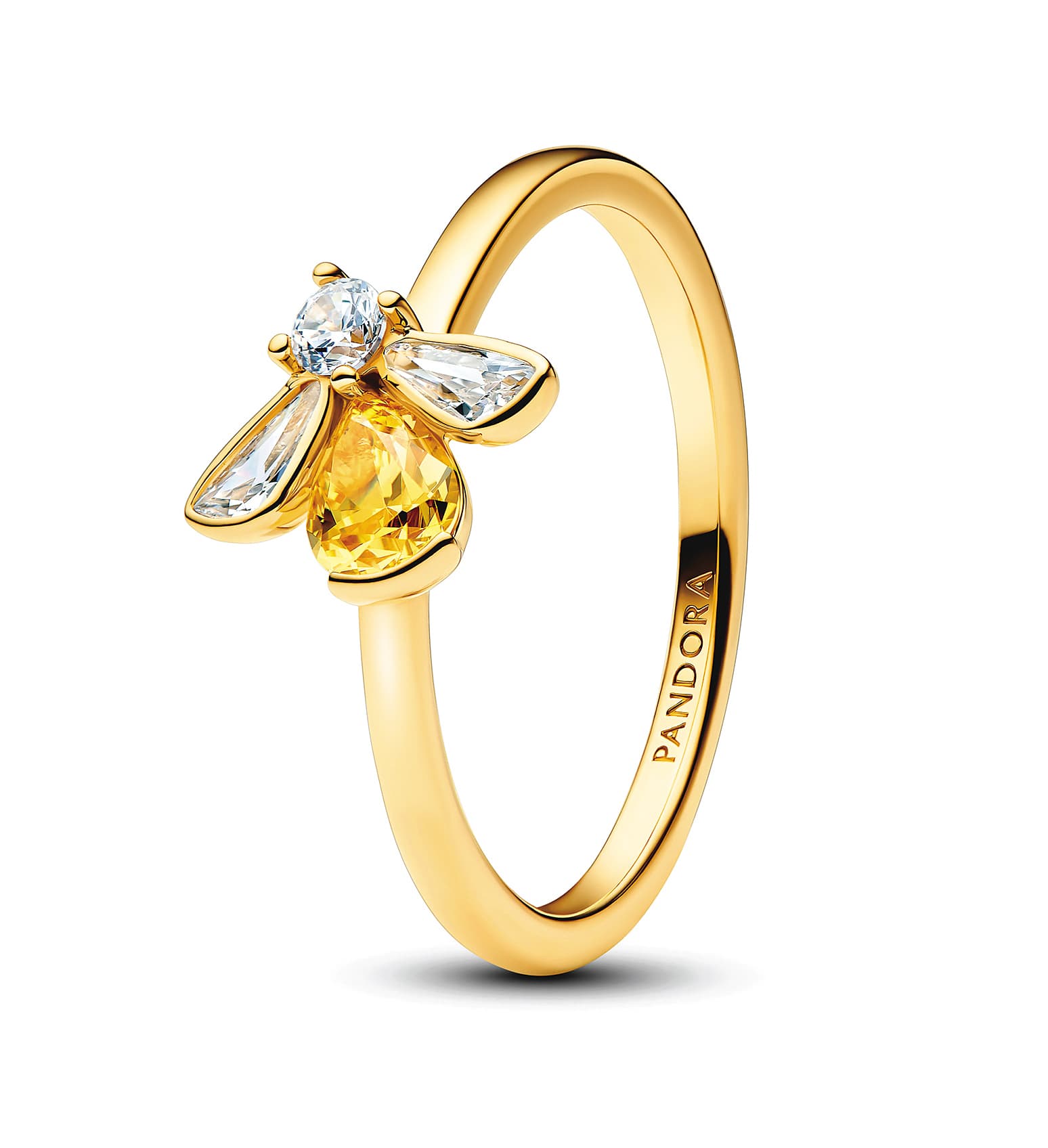 鎏金蜜蜂戒指 NT$3,680。(PANDORA提供)