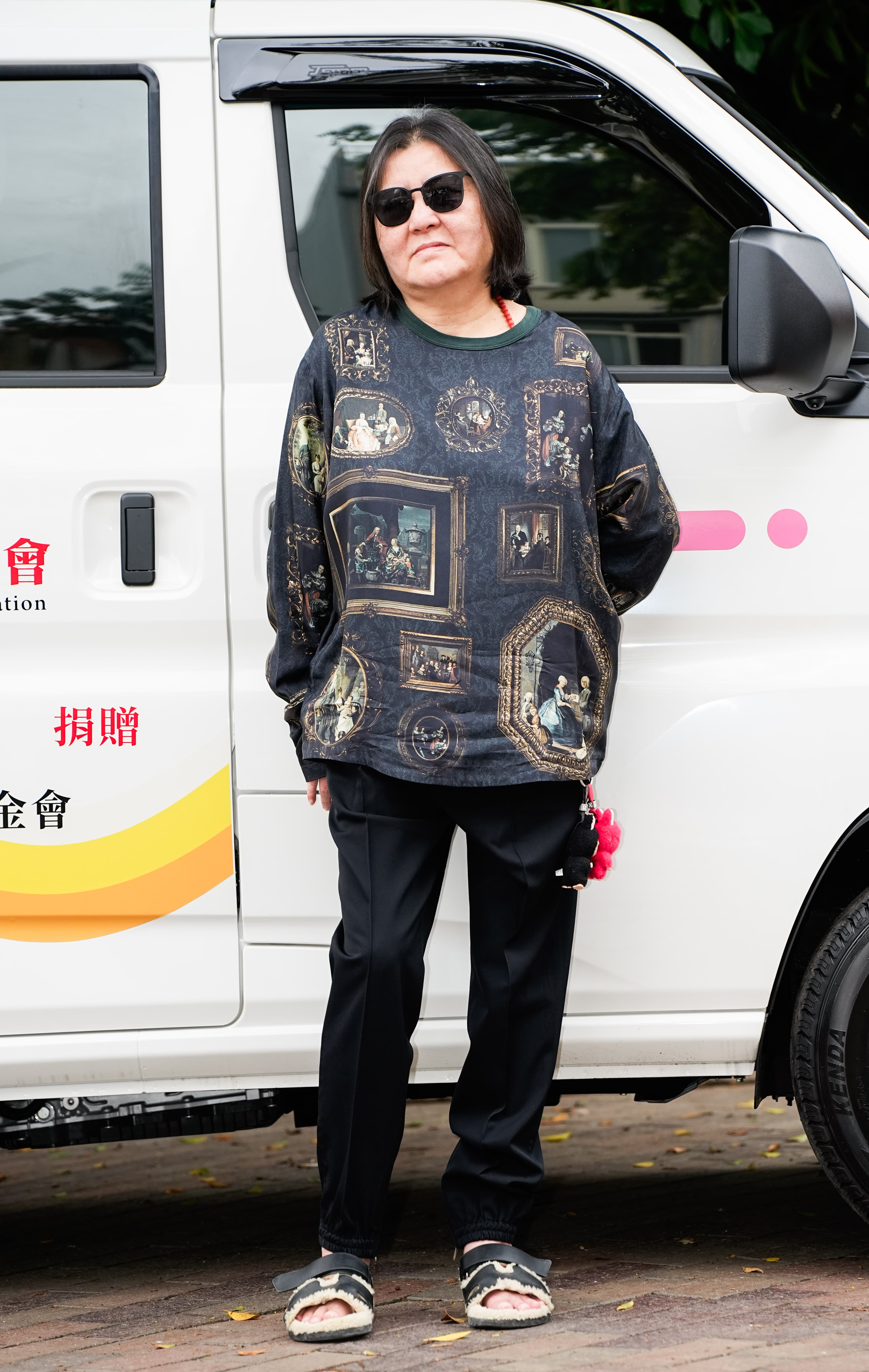 除了公益,邱瓈寬大方坦言忙著「賺錢養員工」,未來不排除重拾最愛的電影工作。