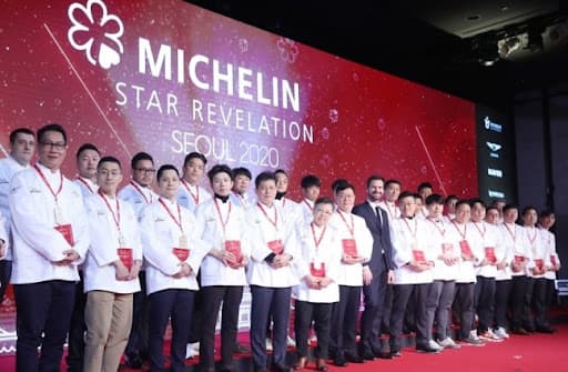 《米其林指南首爾與釜山2025》多元化的名單,彰顯韓國餐飲業正迎來一個嶄新的黃金時代。(翻攝網路)