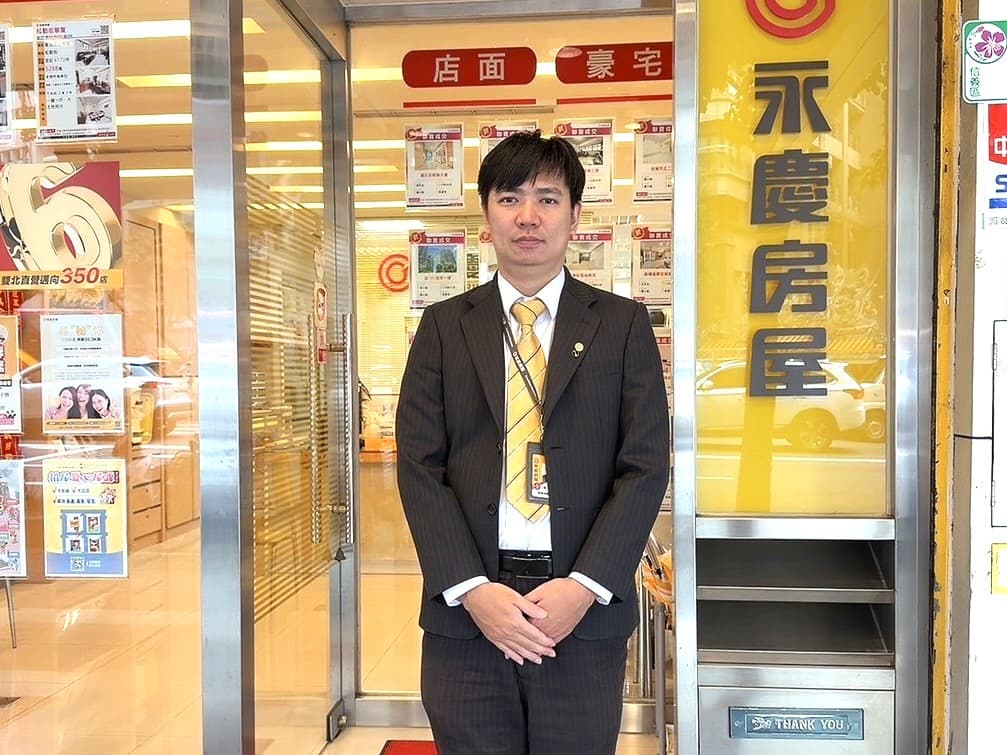 從市場行情到銷售方式，鄭立揚都會仔細分析、完整說明，讓屋主在資訊透明的前提下做出適合的決定。