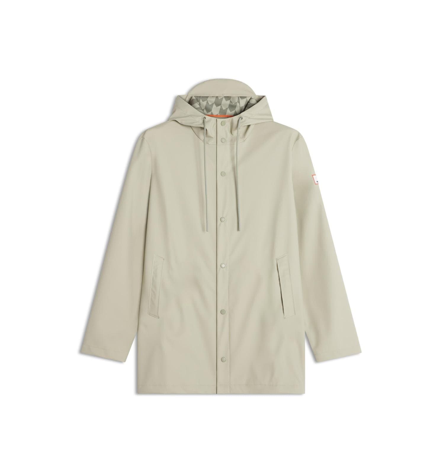 Maison Kitsune x HUNTER岩沙米防水外套。NT$8,800（onefifteen初衣食午提供）