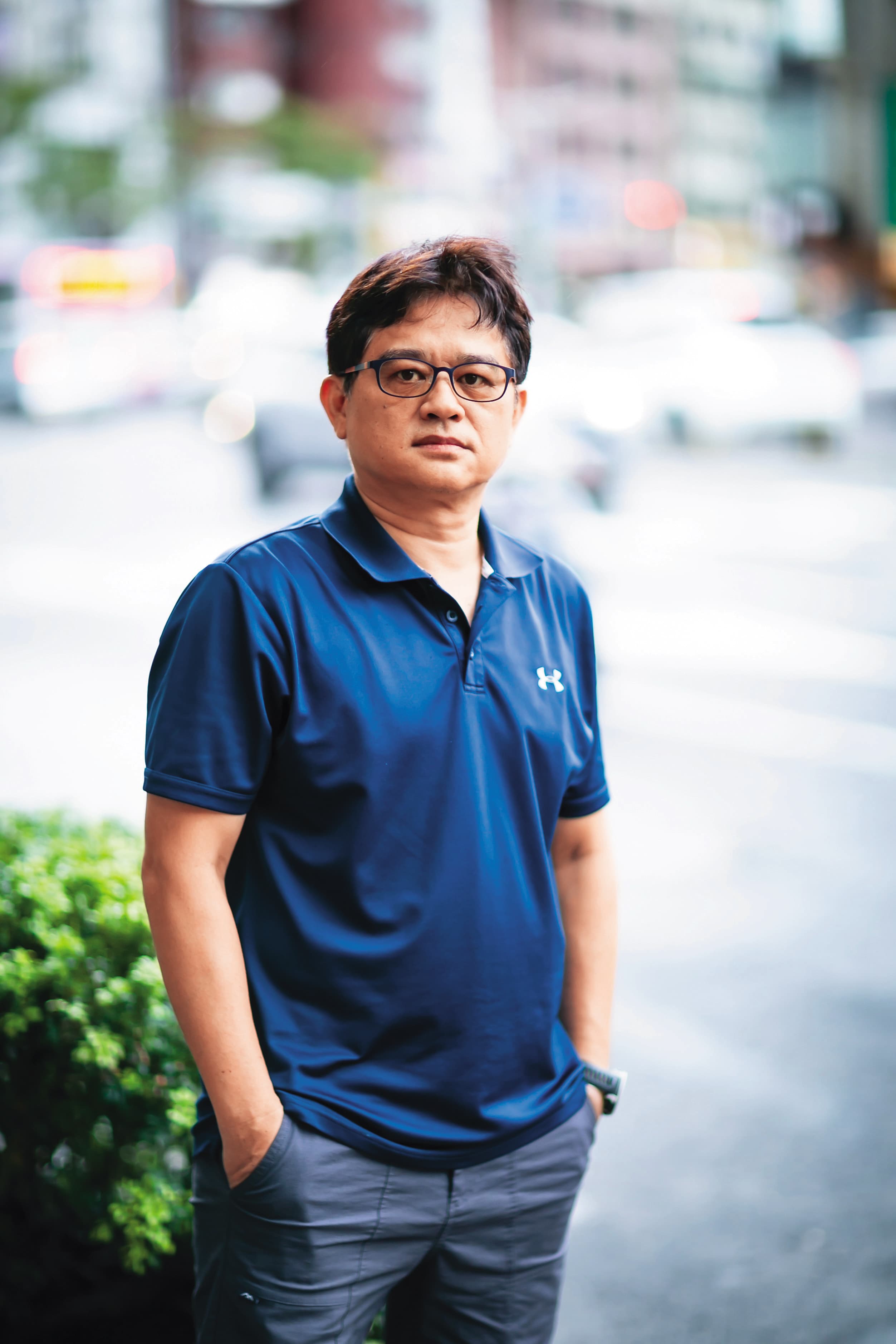 輔大社會系副教授吳宗昇長年研究貧窮與債務議題,是自救會元老級顧問。