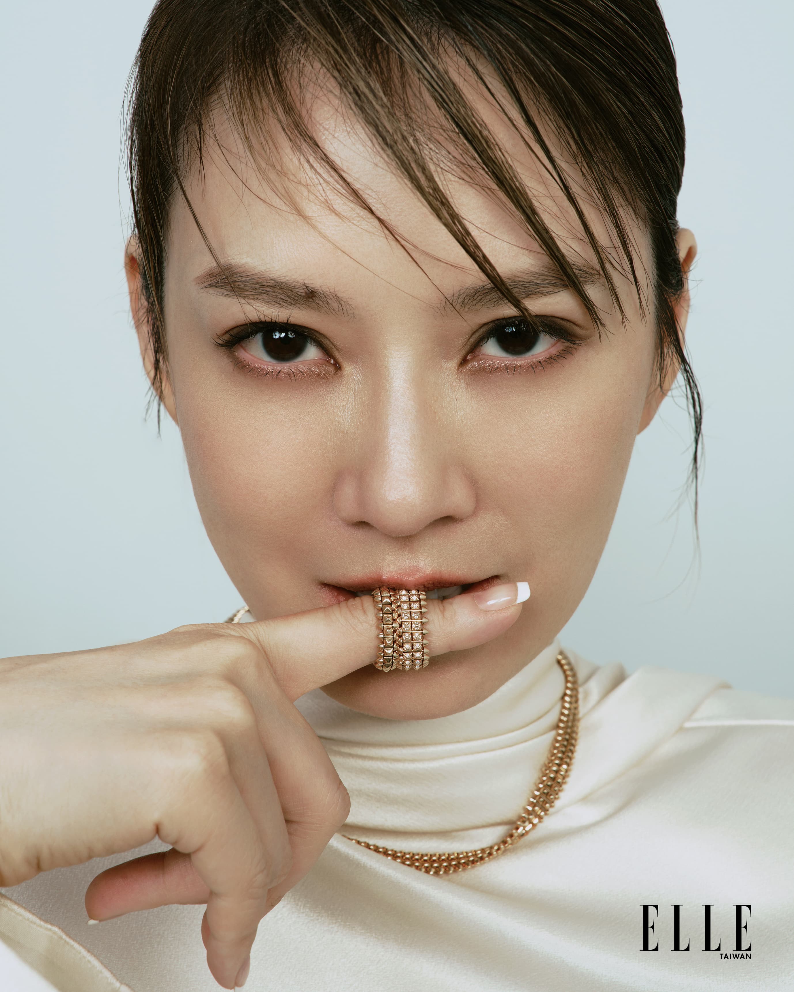 Melody多次提到，「活著就是要美，女人不用完美，但一定要美。」（《ELLE》國際中文版提供）