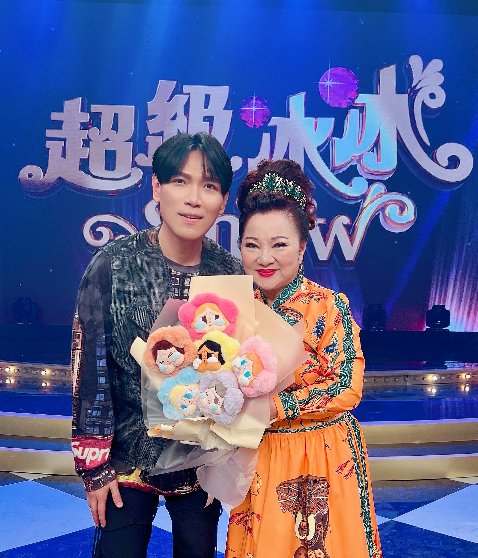 白冰冰錄製《超級冰冰Show》楊宗緯意外現身。(長興影視提供)