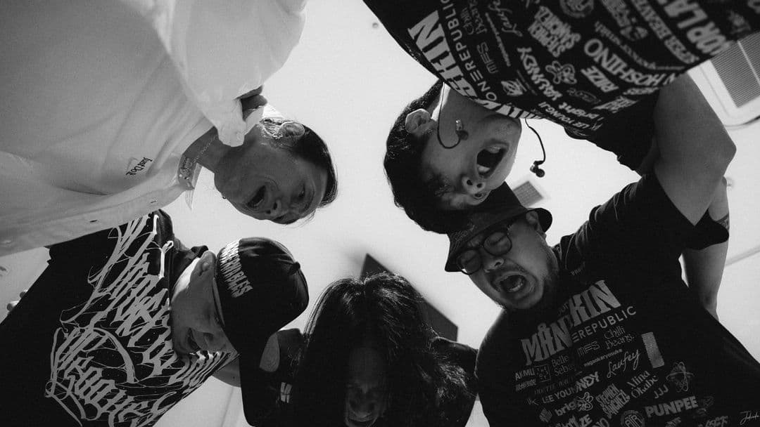 泰國樂隊Bodyslam出道22年第一次在台北開唱,主唱Toon多次大喊:「謝謝台灣!」(翻攝NAC可以娛樂INS)