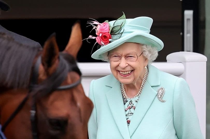 伊莉莎白二世2021年出席皇家雅士谷賽馬會。(翻攝getreading.co.uk)