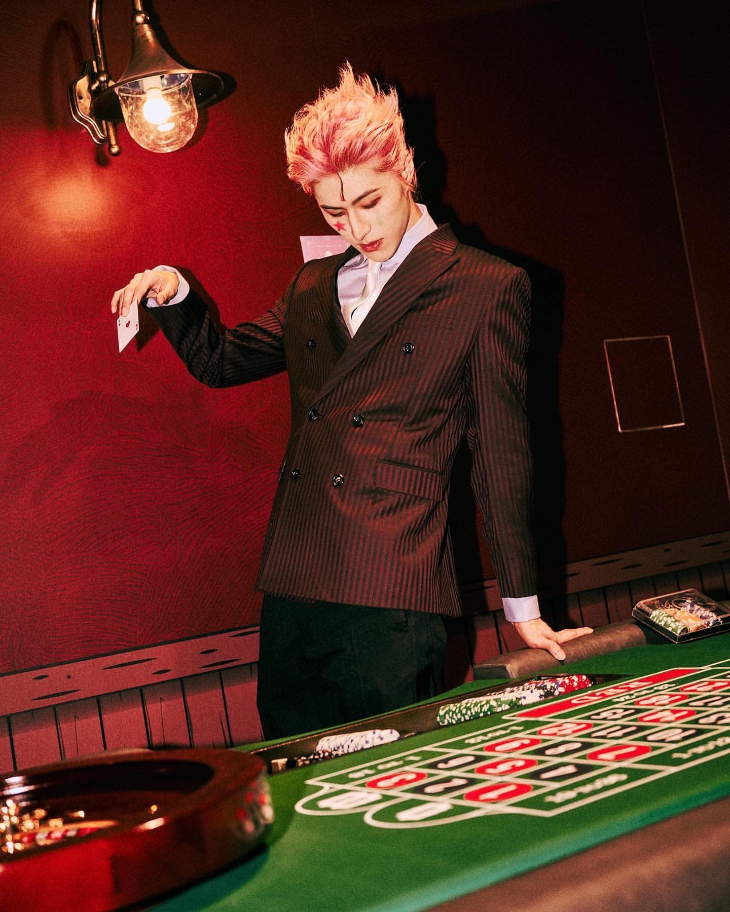 成晞扮成《獵人》西索。(翻攝自成晞IG)