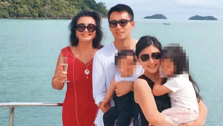 大S(右二)和汪小菲(左二)、張蘭(左一)的紛爭,在大S過世後也暫時消停。(翻攝自汪小菲微博)