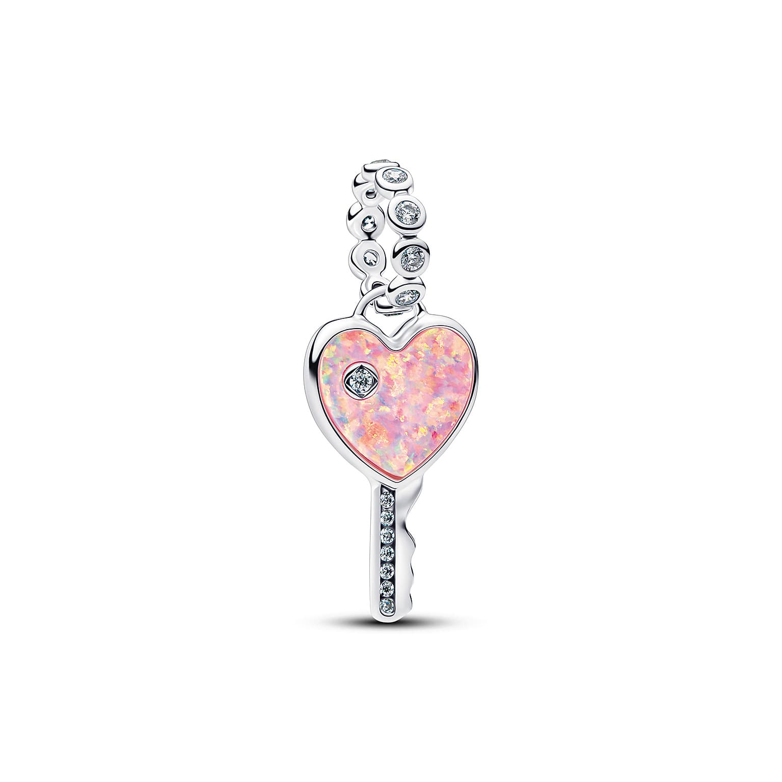 幻彩心形鑰匙吊飾 NT$2,880(PANDORA提供)