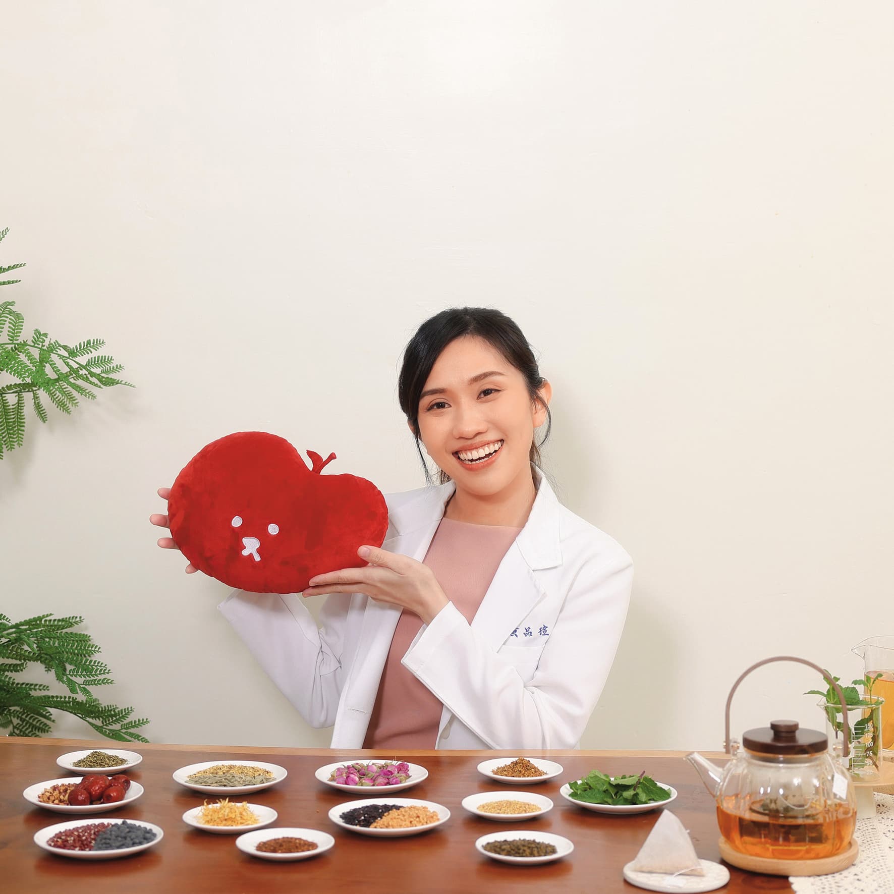 營養師品瑄離開團隊後,與公司僅維持電商合作。(營養師品瑄臉書)