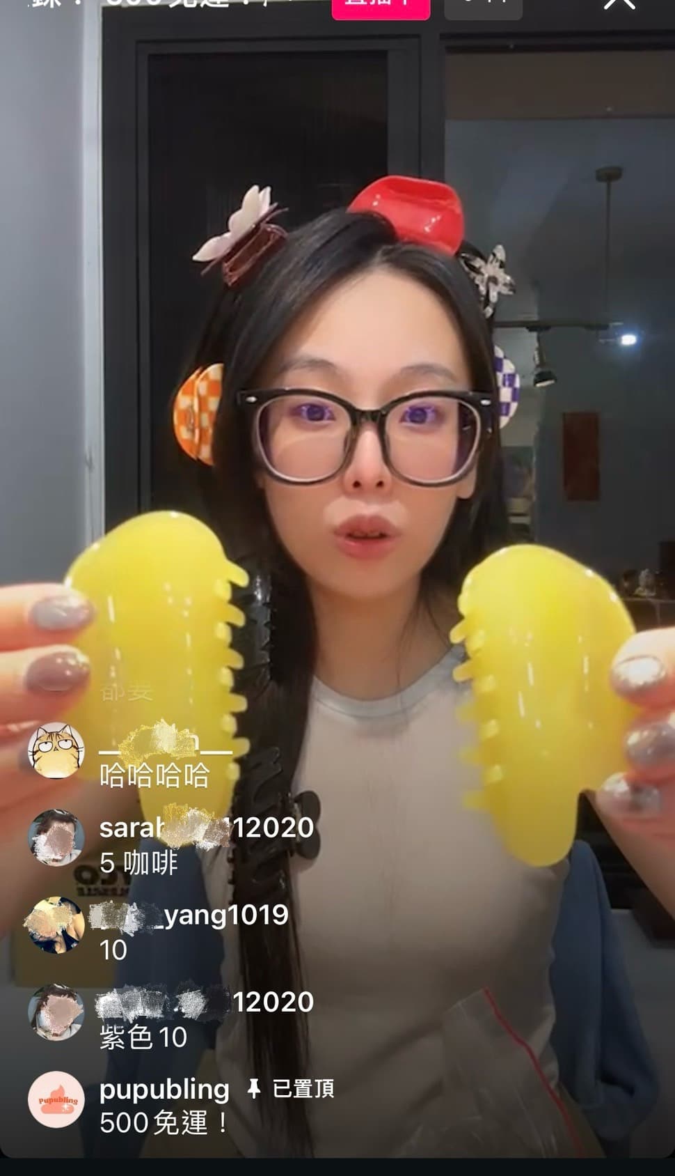 陳瑾緗固定在IG直播,一播就是3個小時起跳,她清楚記得每個人的喜好,打造出高黏著小圈圈。