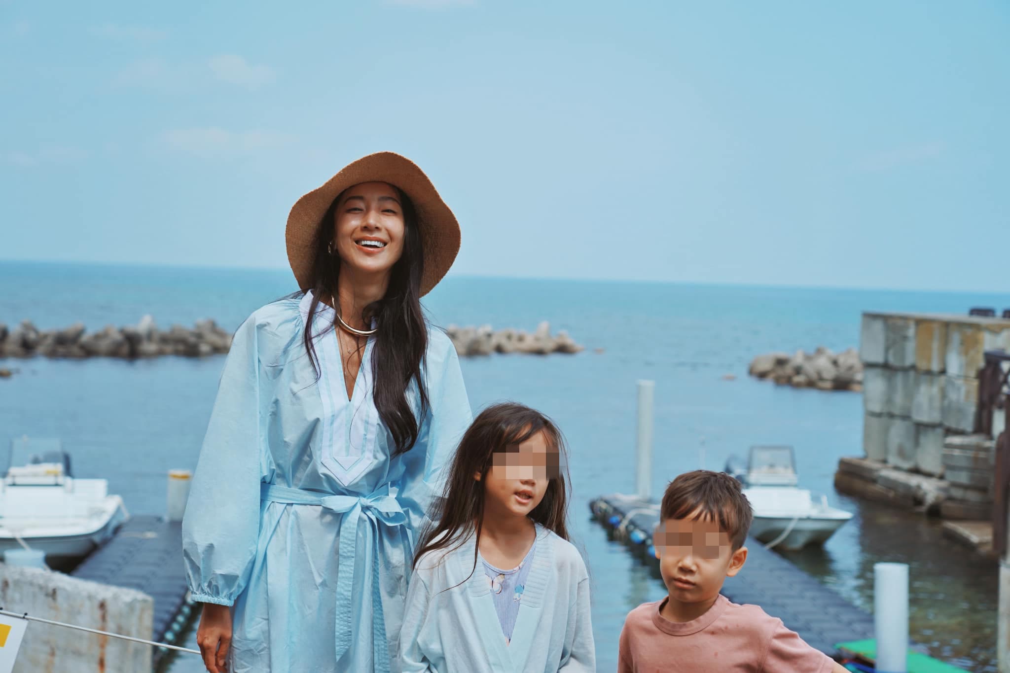 隋棠帶小孩去北海道旅行。(翻攝臉書)