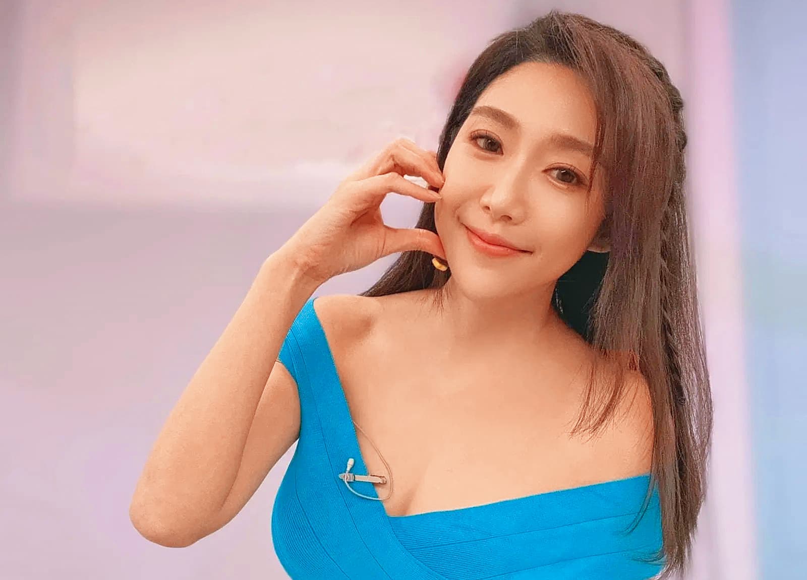 依依節目上吐真言想「回娘家當公主」,卻被批公主病,她澄清沒拿夫家錢、始終愛孩子。(依依臉書