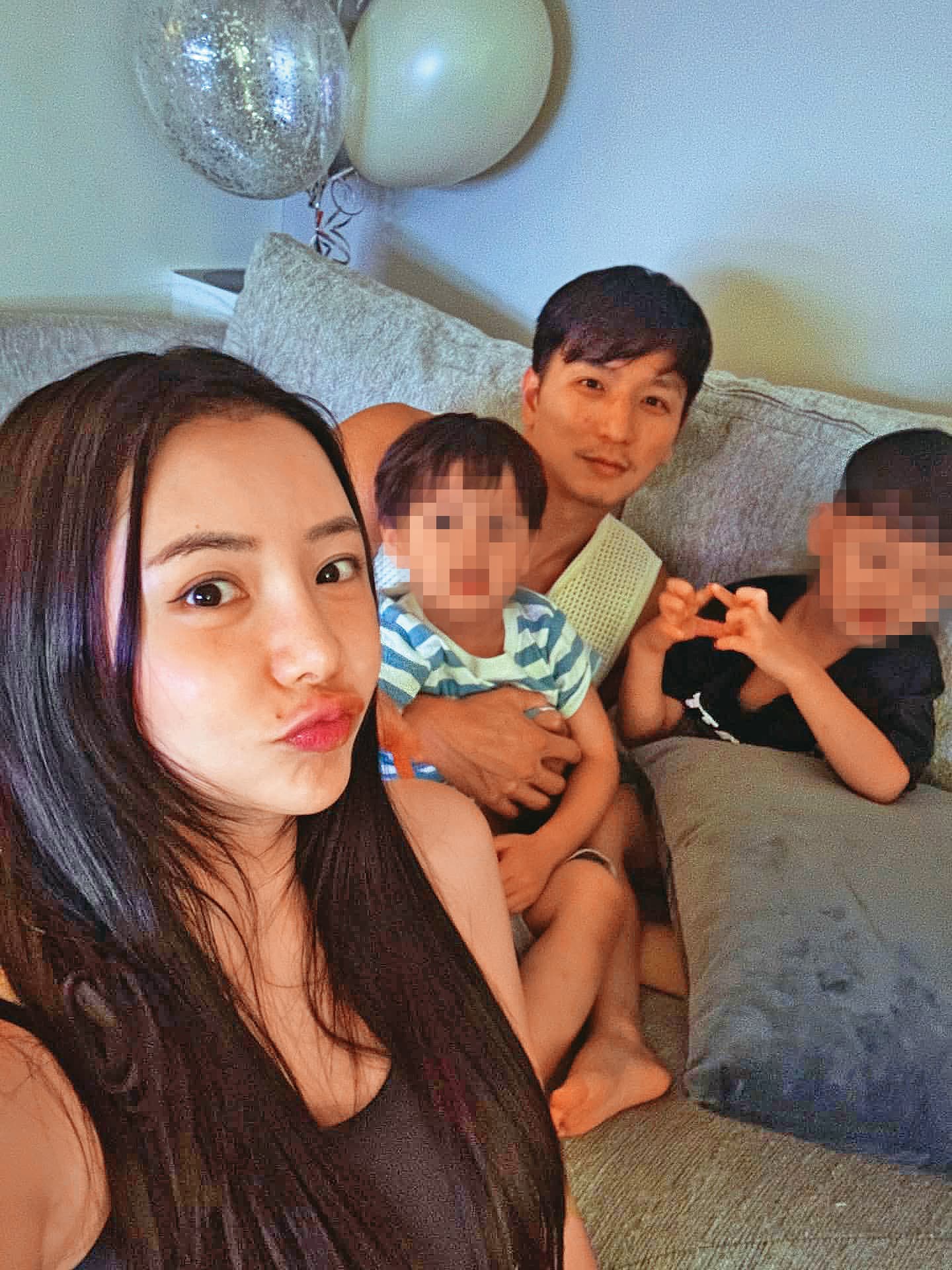 小煜和言言結婚5年,陸續生下2個兒子。(翻攝自小煜IG)