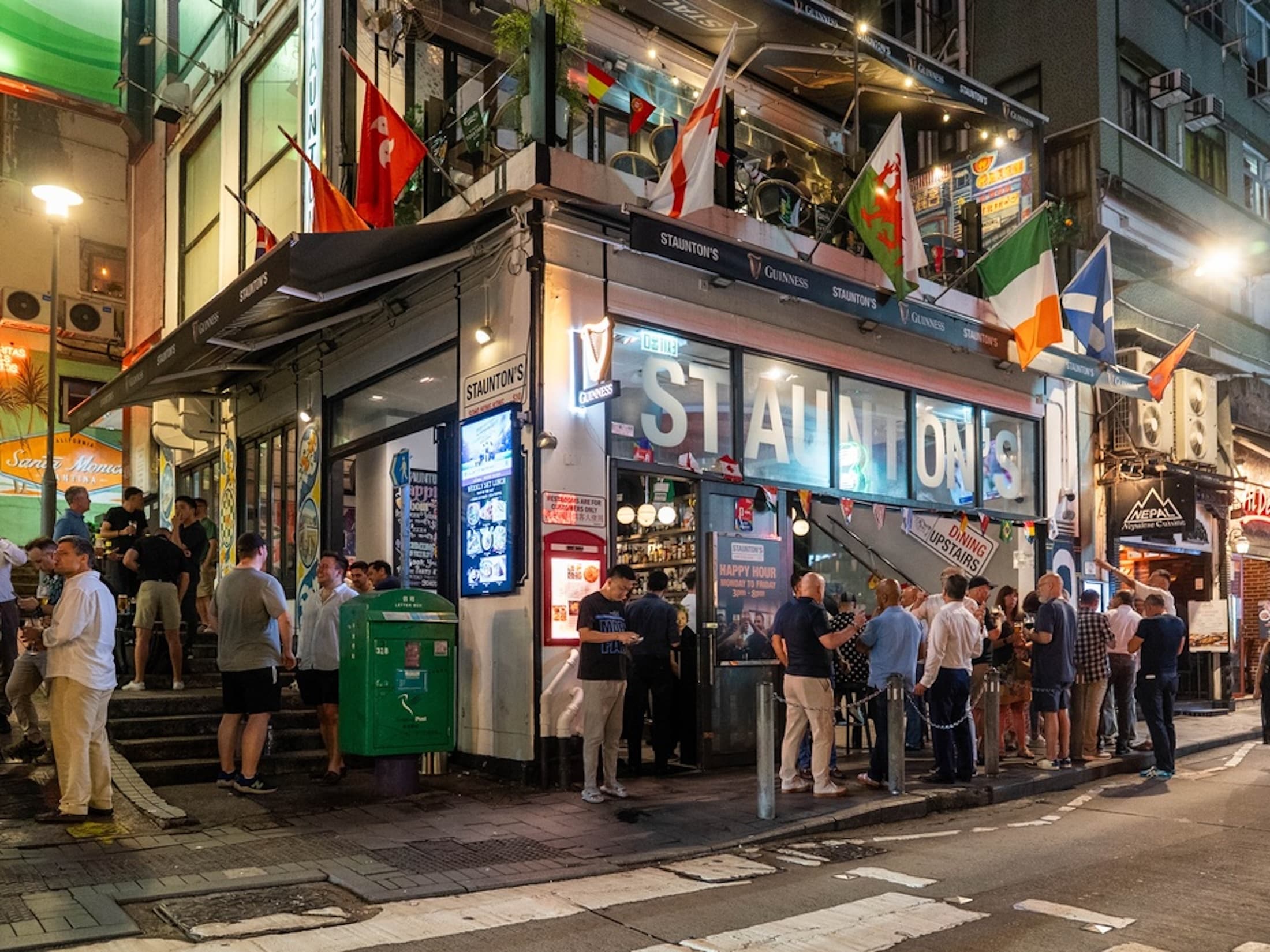 「舊城中環」融匯古今中西文化,展現香港獨特風貌。(香港旅遊發展局提供)
