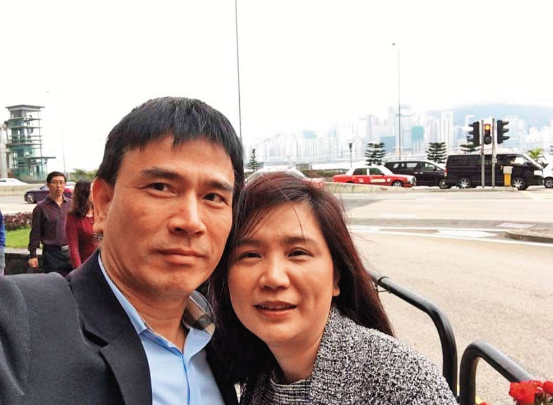 李丞軒夫妻因盜開本票涉及詐欺,1審遭判刑4年6月及2年8月刑期,全案上訴2審中。(翻攝李丞軒臉書)