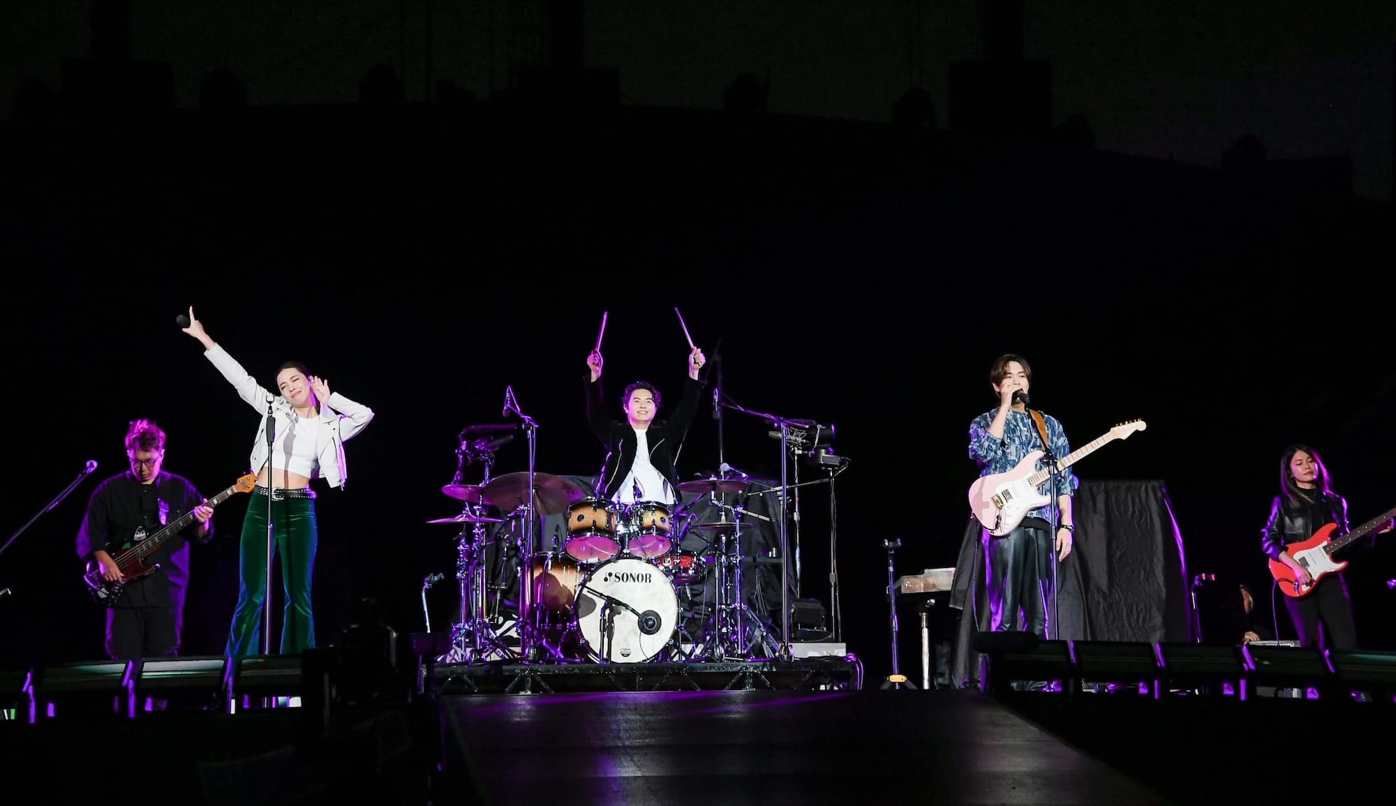 告五人年初擔任五月天開場嘉賓、年末擔任Coldplay開唱嘉賓,讓他們粉絲開始期待告五人辦高雄世運場演出。(相信音樂提供,Credit Lee Kai Ming)
