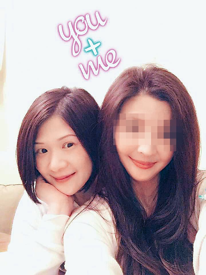 羅惠玲(左)在美國擁有自己的社交圈,生活愜意(翻攝自臉書)