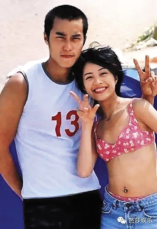 2001年, 張孝全跟徐懷鈺合作《尋找Mr.Right》而熱戀,但因為女方比男方還紅,所以戀情無疾而終。(翻攝自網路)
