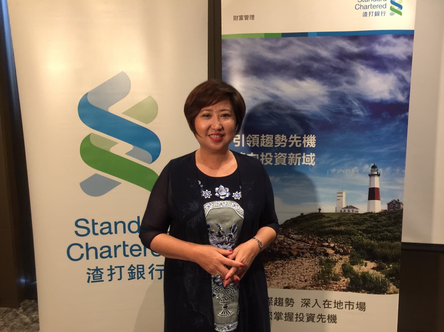 渣打銀行財富管理處負責人傅敏儀說,黃金在每盎司1,300美元會有壓力。