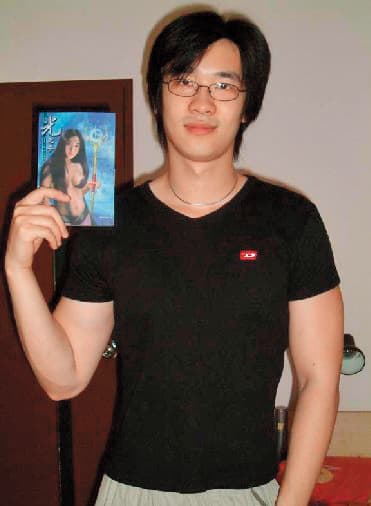 小說《光之子》是唐家三少23歲時網路連載首部作品。(翻攝自榕樹下)