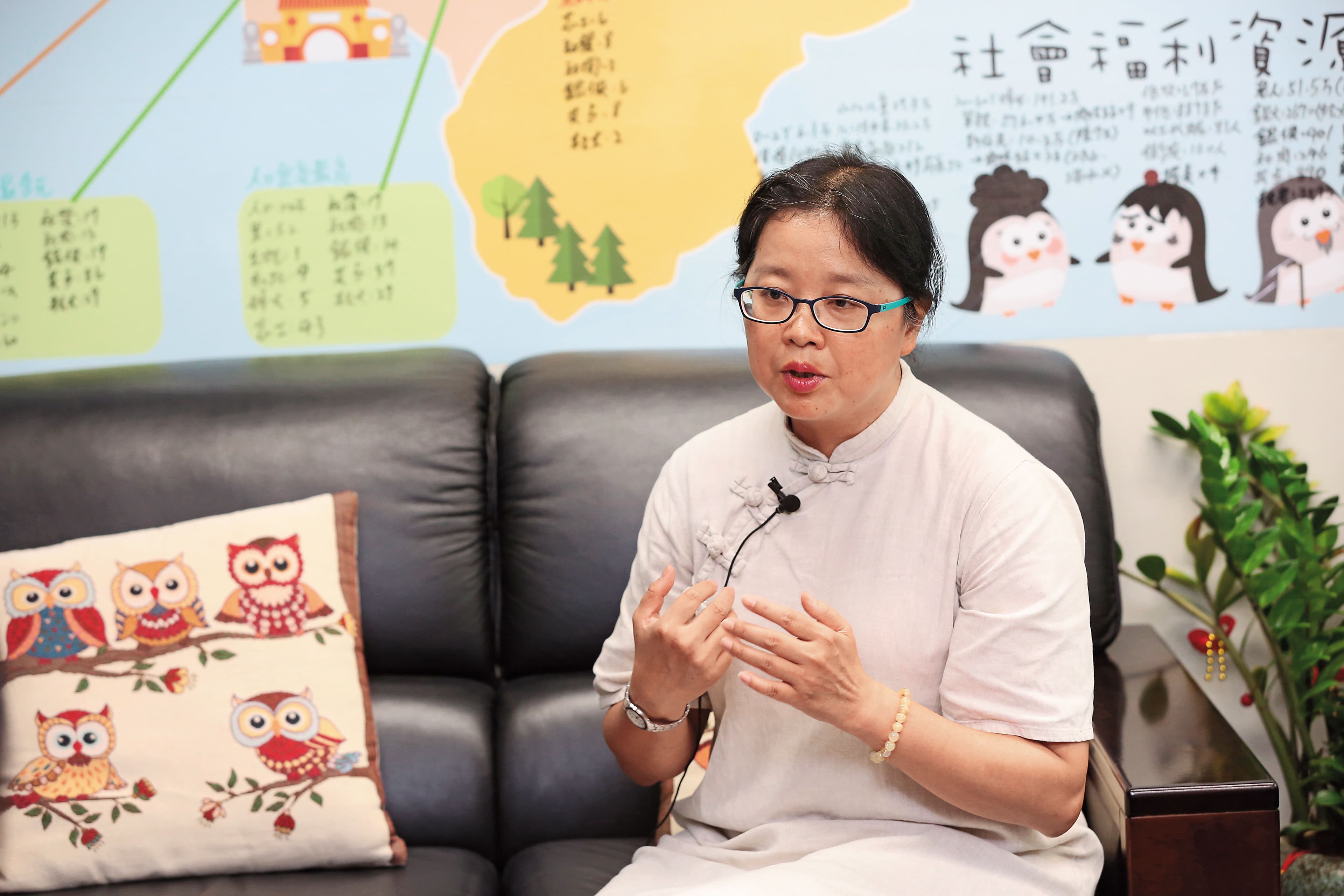 少女恩恩已被社會局安置,家防中心主任許芝綺(圖)表示,安置孩童若要返家必須經過審慎評估。